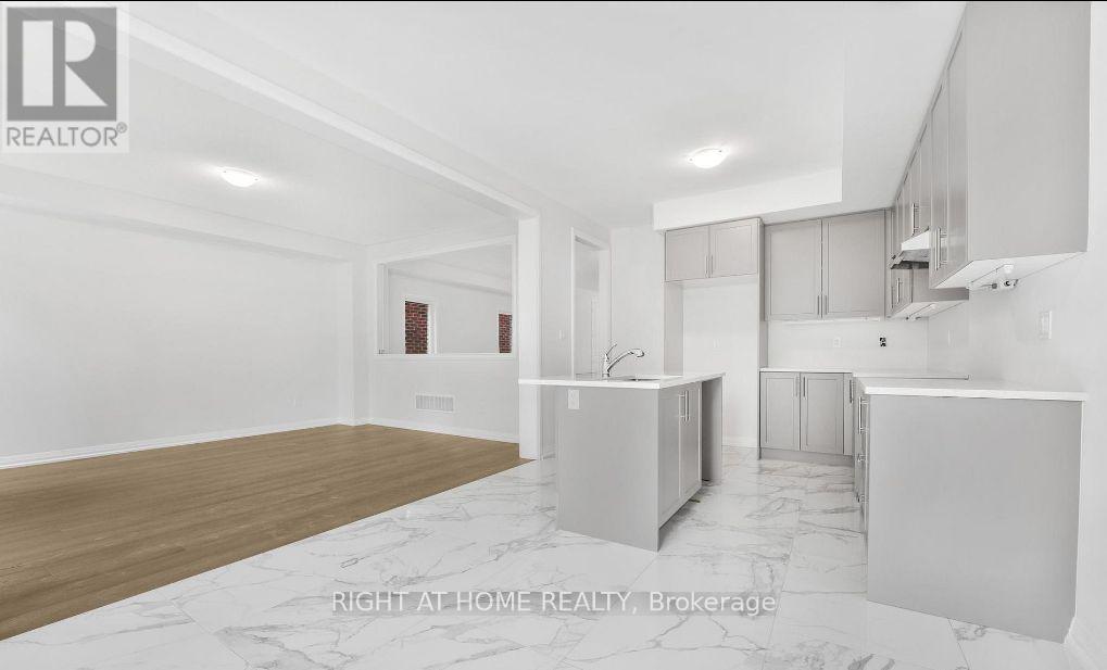 1372 Harrington Street, Innisfil, Ontario  L0L 1W0 - Photo 9 - N12631616