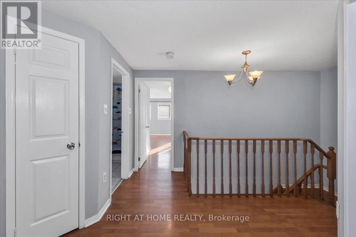 2 Wooliston Crescent, Brampton, Ontario  L6Y 4J3 - Photo 20 - W12631612