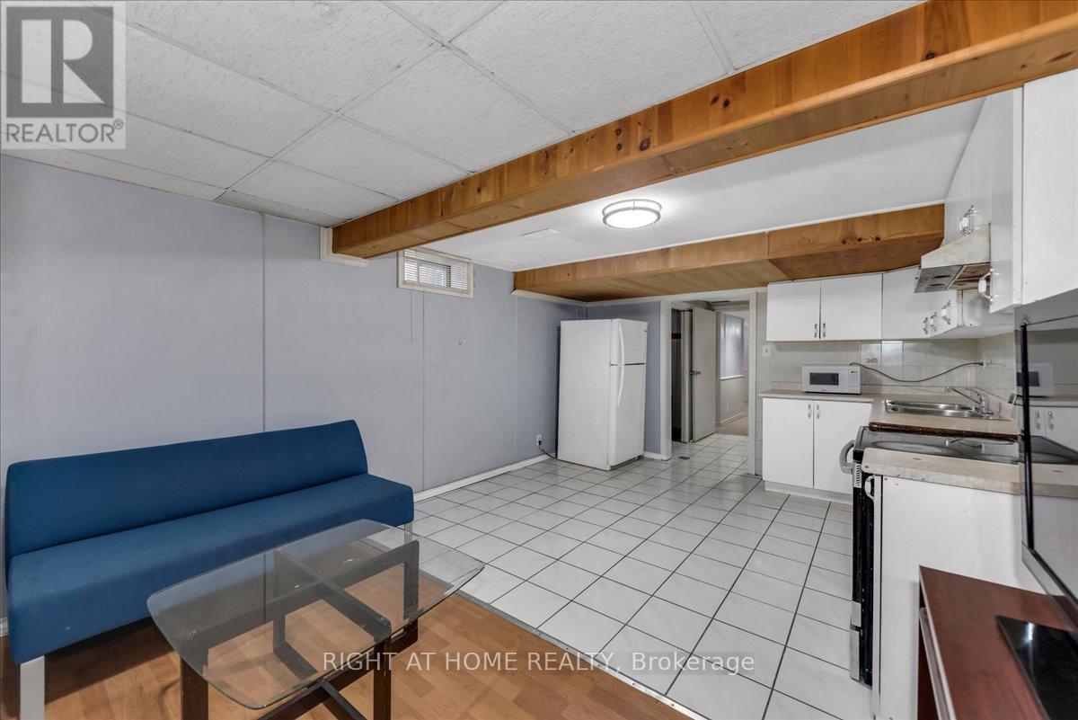 2 Wooliston Crescent, Brampton, Ontario  L6Y 4J3 - Photo 34 - W12631612