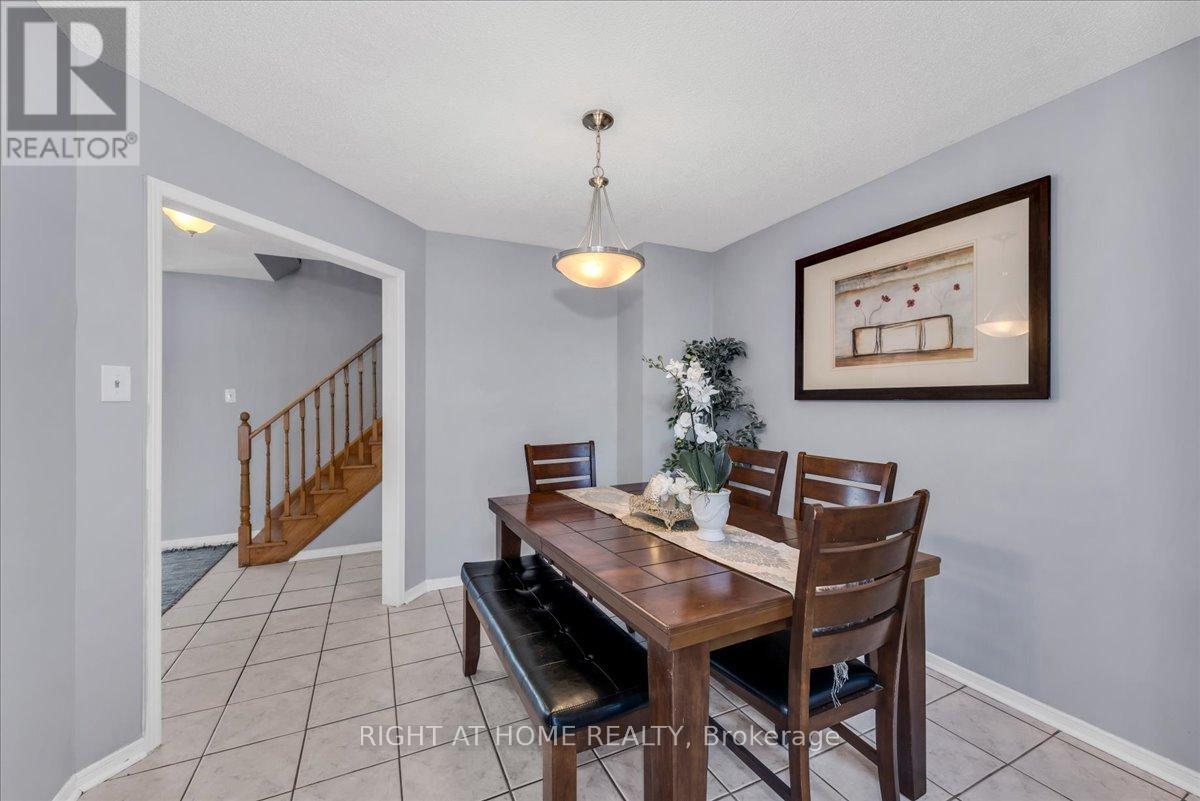 2 Wooliston Crescent, Brampton, Ontario  L6Y 4J3 - Photo 9 - W12631612