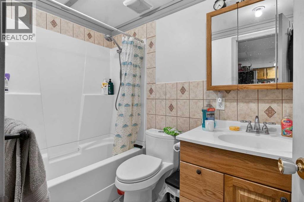 6723 23 Avenue Ne, Calgary, Alberta  T1Y 1V3 - Photo 21 - A2273375