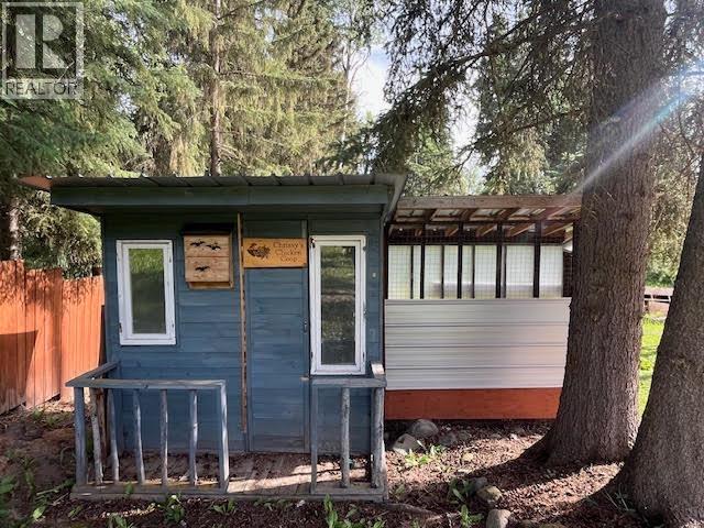 6006 Valleyview Drive, 100 Mile House, British Columbia  V0K 2E3 - Photo 33 - R3032889