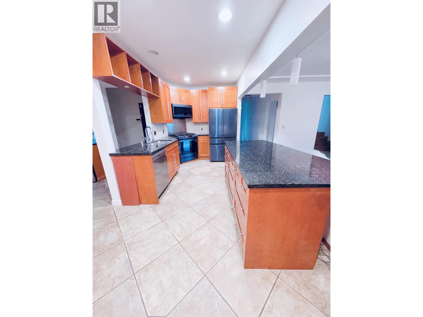 5369 Patrick Street, Burnaby, British Columbia  V5J 3B2 - Photo 9 - R3037902