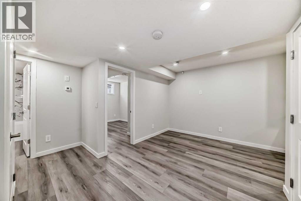 20 Creekstone Drive Sw, Calgary, Alberta  T2X 4Z5 - Photo 36 - A2271853