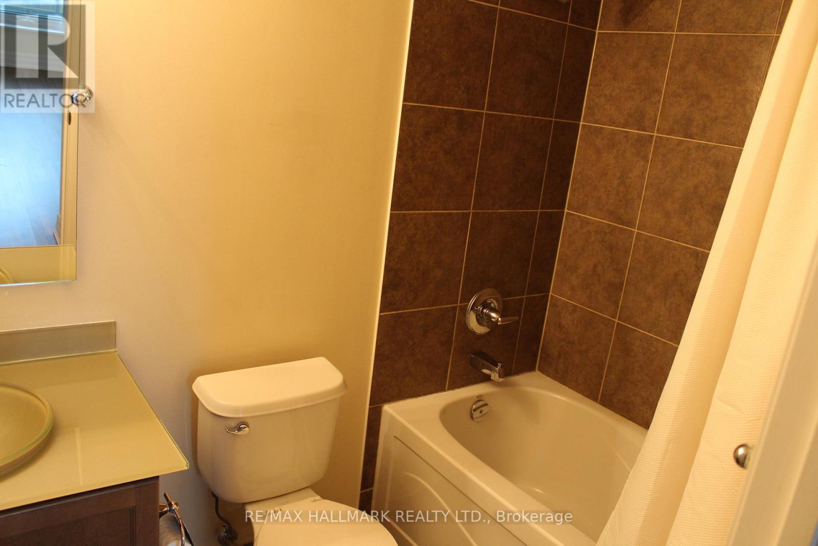 1205 - 8 Scollard Street, Toronto, Ontario  M5R 1M2 - Photo 13 - C12611814