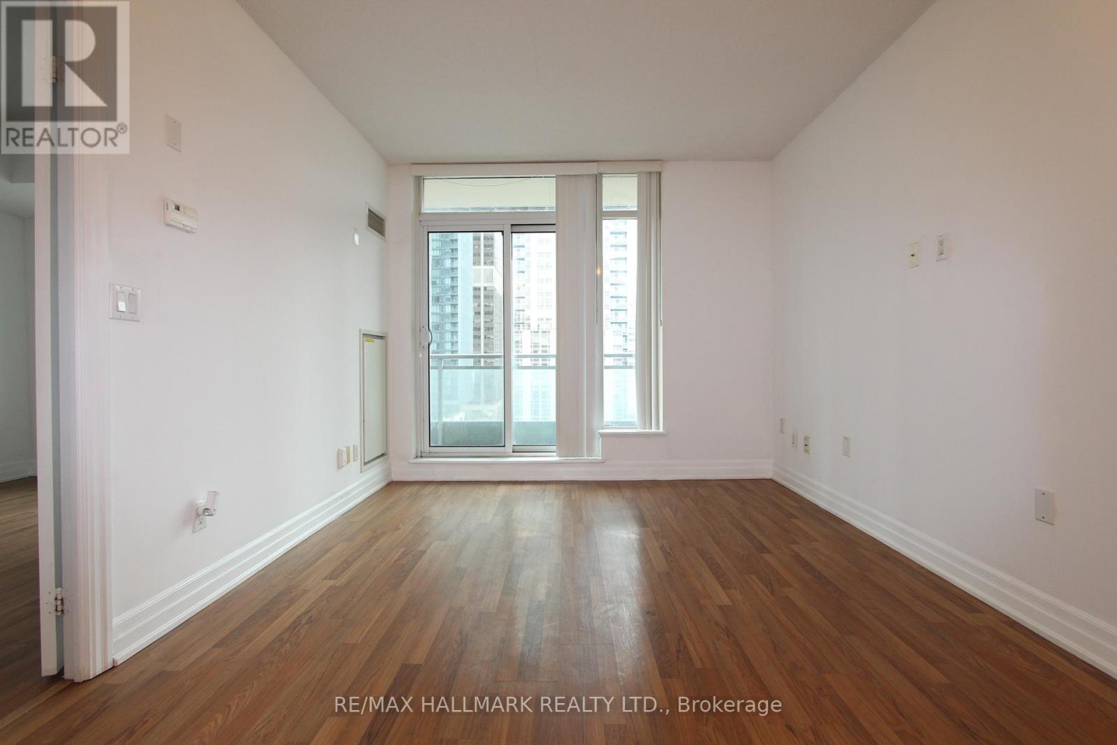 1205 - 8 Scollard Street, Toronto, Ontario  M5R 1M2 - Photo 7 - C12611814