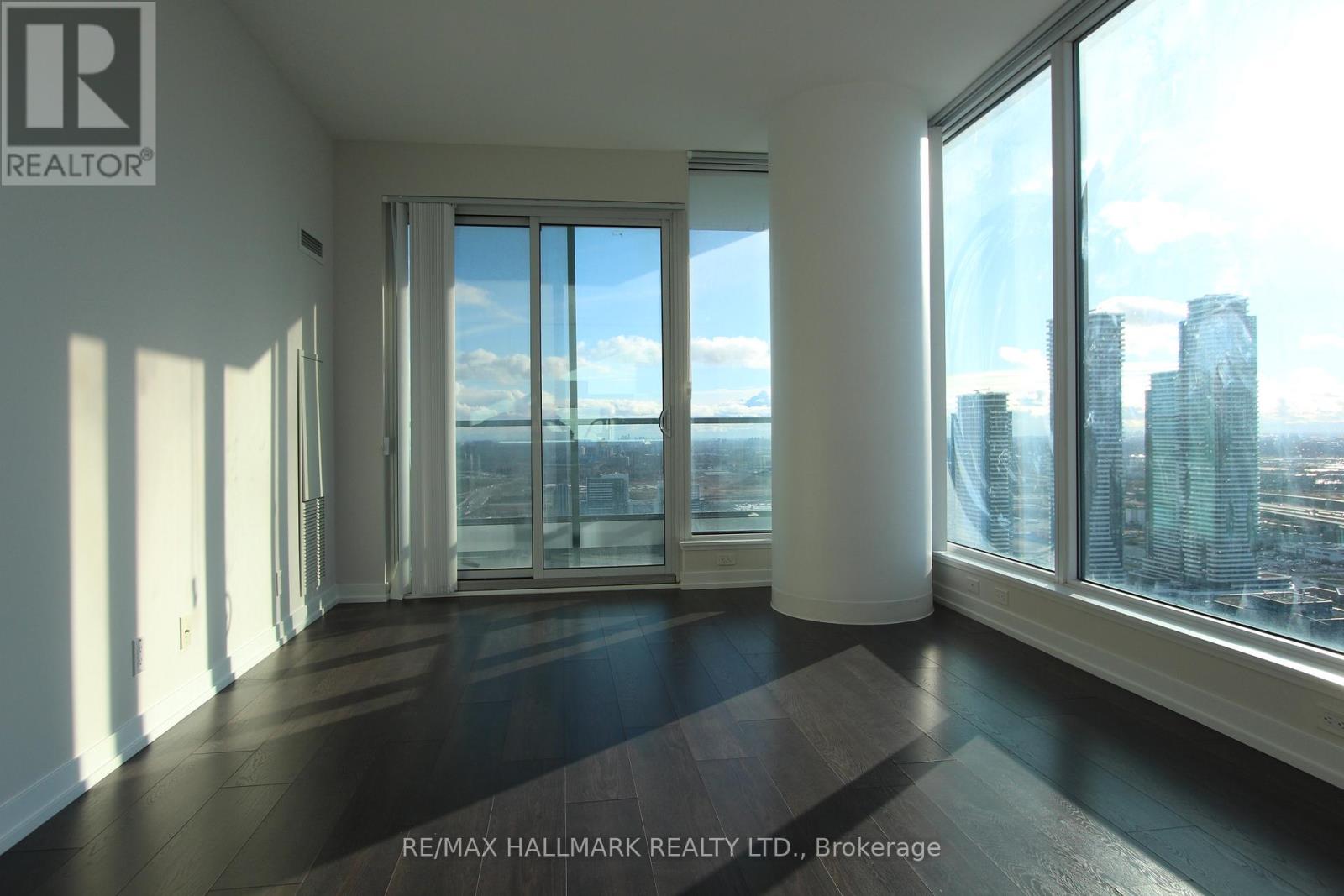 4009 - 5 Buttermill Avenue, Vaughan, Ontario  L4K 0J5 - Photo 5 - N12549914