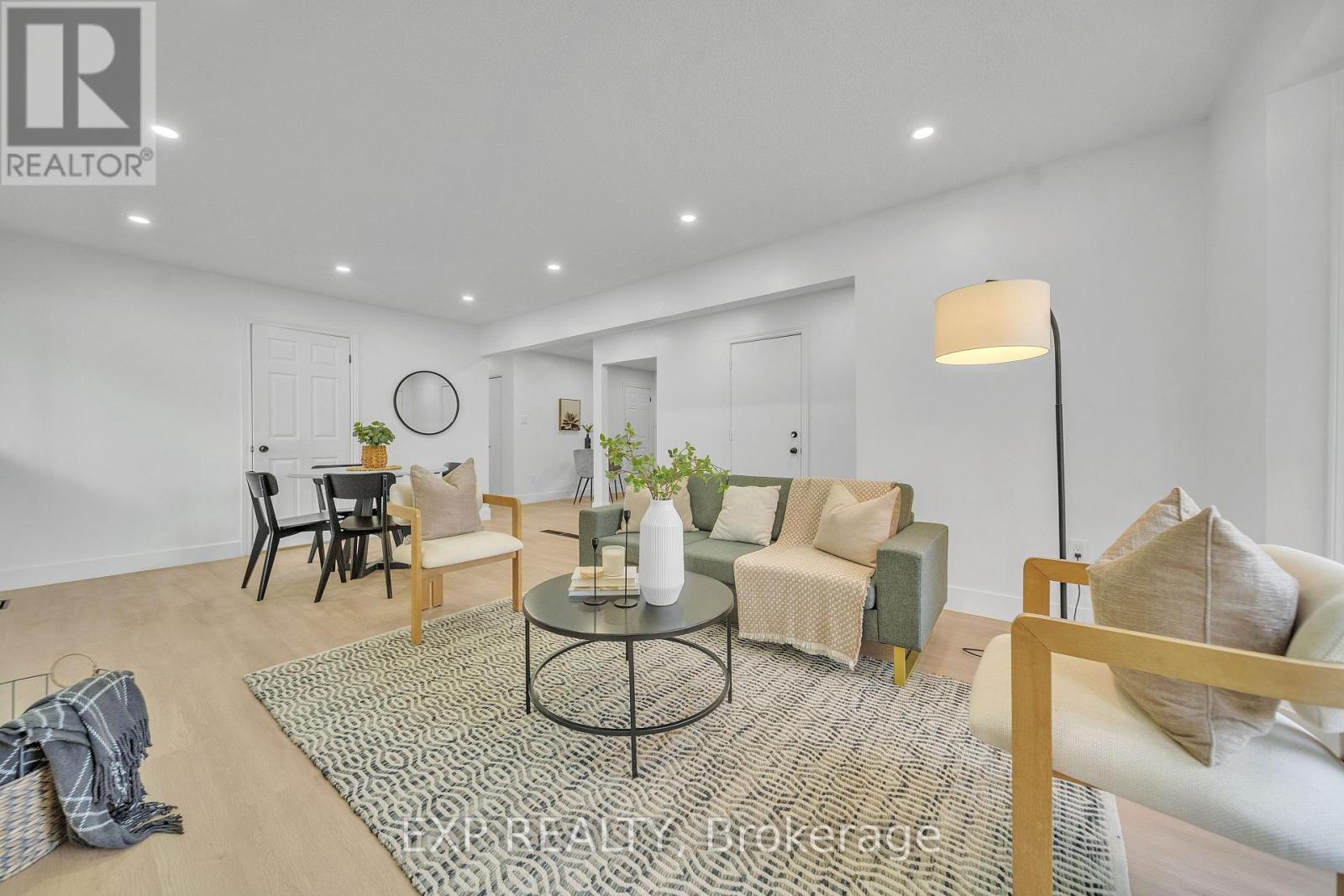 Photo 5 of 28 for 46 Bonaparte Lane