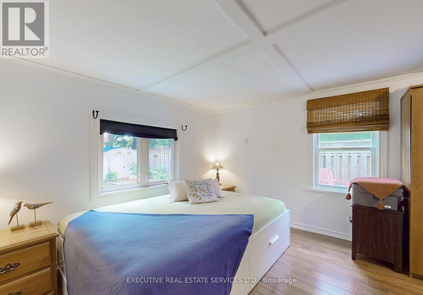 89 John Street, Brampton, Ontario  L6W 1Z4 - Photo 5 - W12615312