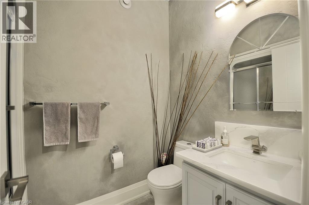 27 Woodmans Court, Kitchener, Ontario  N2P 2B2 - Photo 21 - 40793818