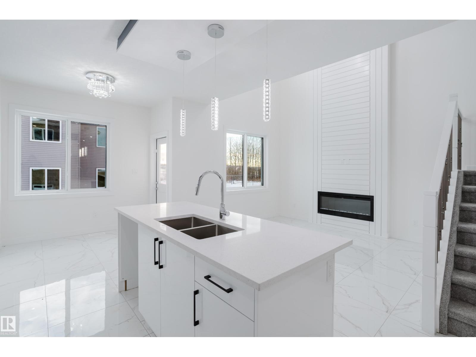 933 19 Av Nw, Edmonton, Alberta  T6T 2X4 - Photo 16 - E4468093