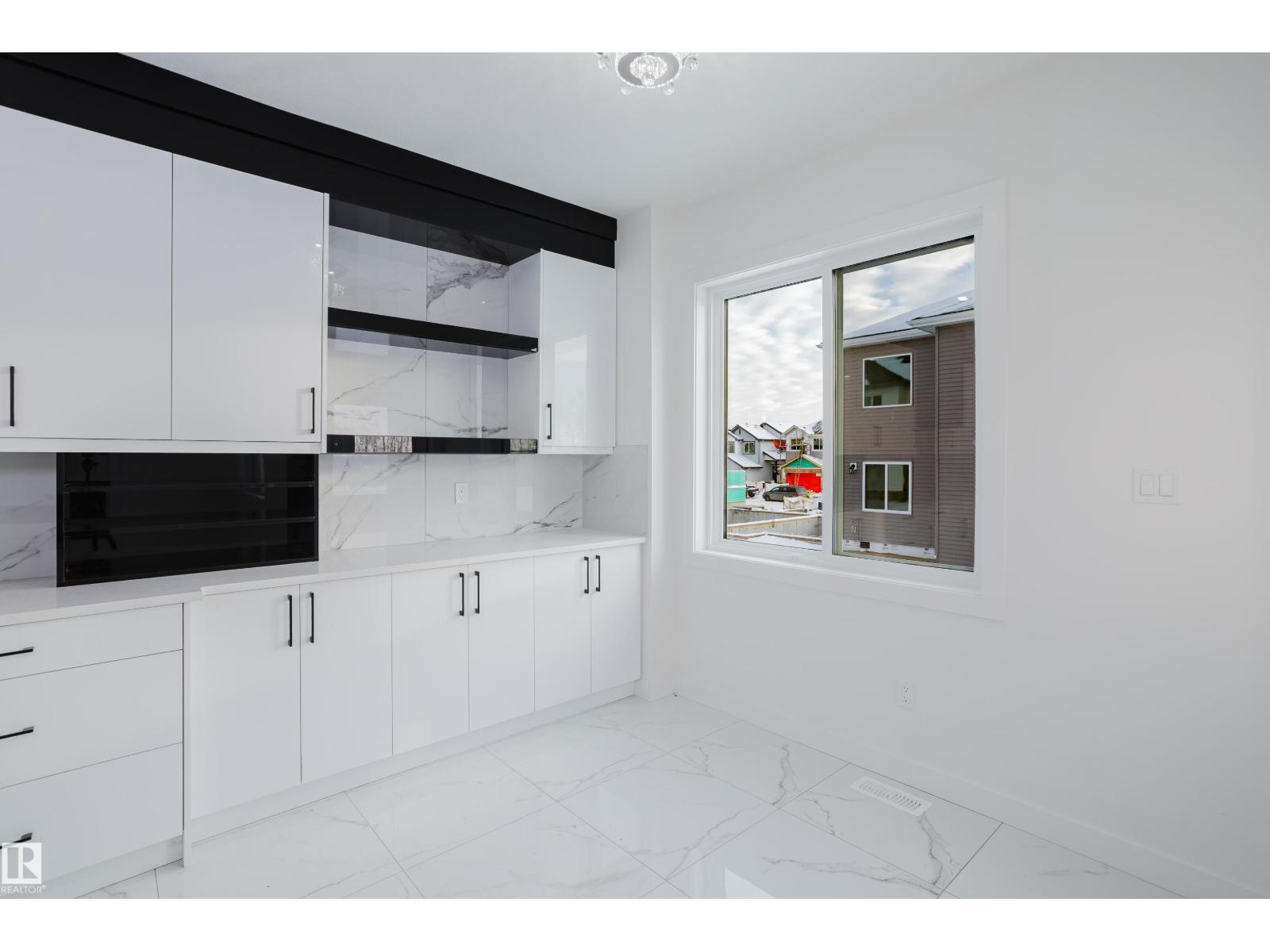 933 19 Av Nw, Edmonton, Alberta  T6T 2X4 - Photo 18 - E4468093