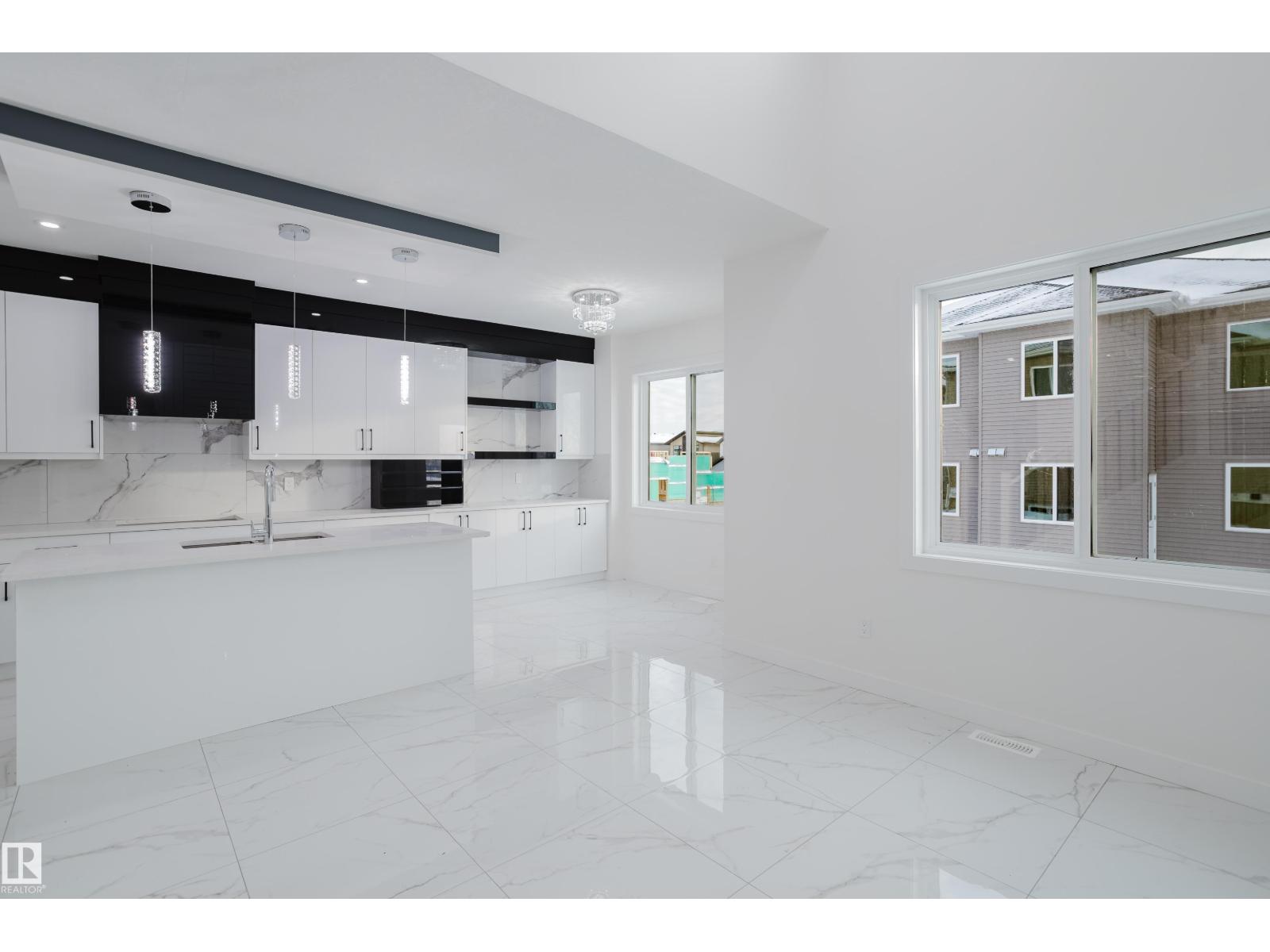 933 19 Av Nw, Edmonton, Alberta  T6T 2X4 - Photo 23 - E4468093