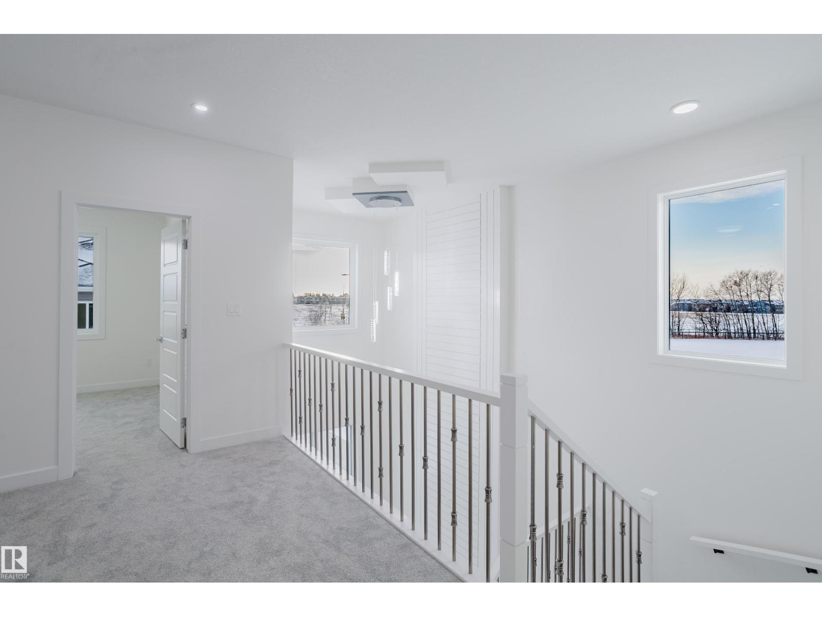 933 19 Av Nw, Edmonton, Alberta  T6T 2X4 - Photo 25 - E4468093