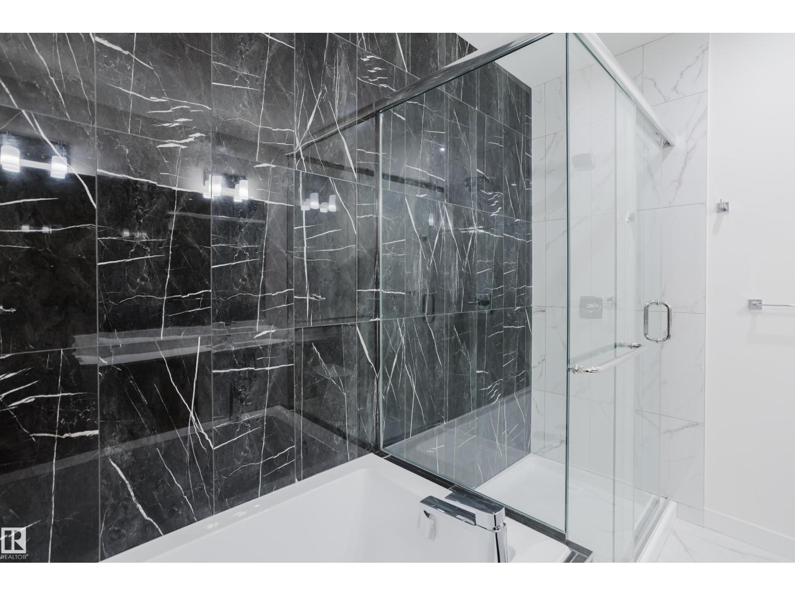 933 19 Av Nw, Edmonton, Alberta  T6T 2X4 - Photo 36 - E4468093