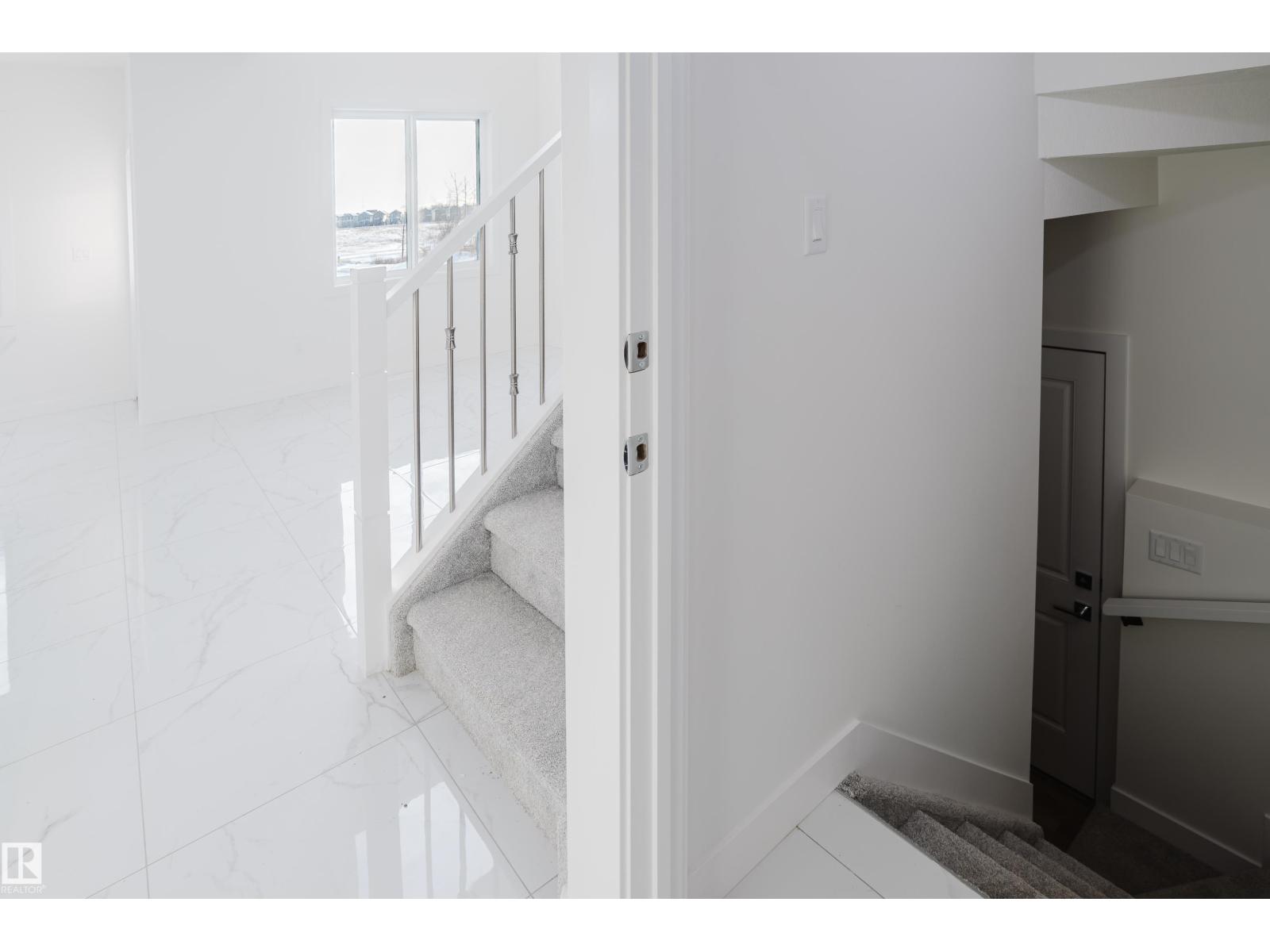 933 19 Av Nw, Edmonton, Alberta  T6T 2X4 - Photo 41 - E4468093