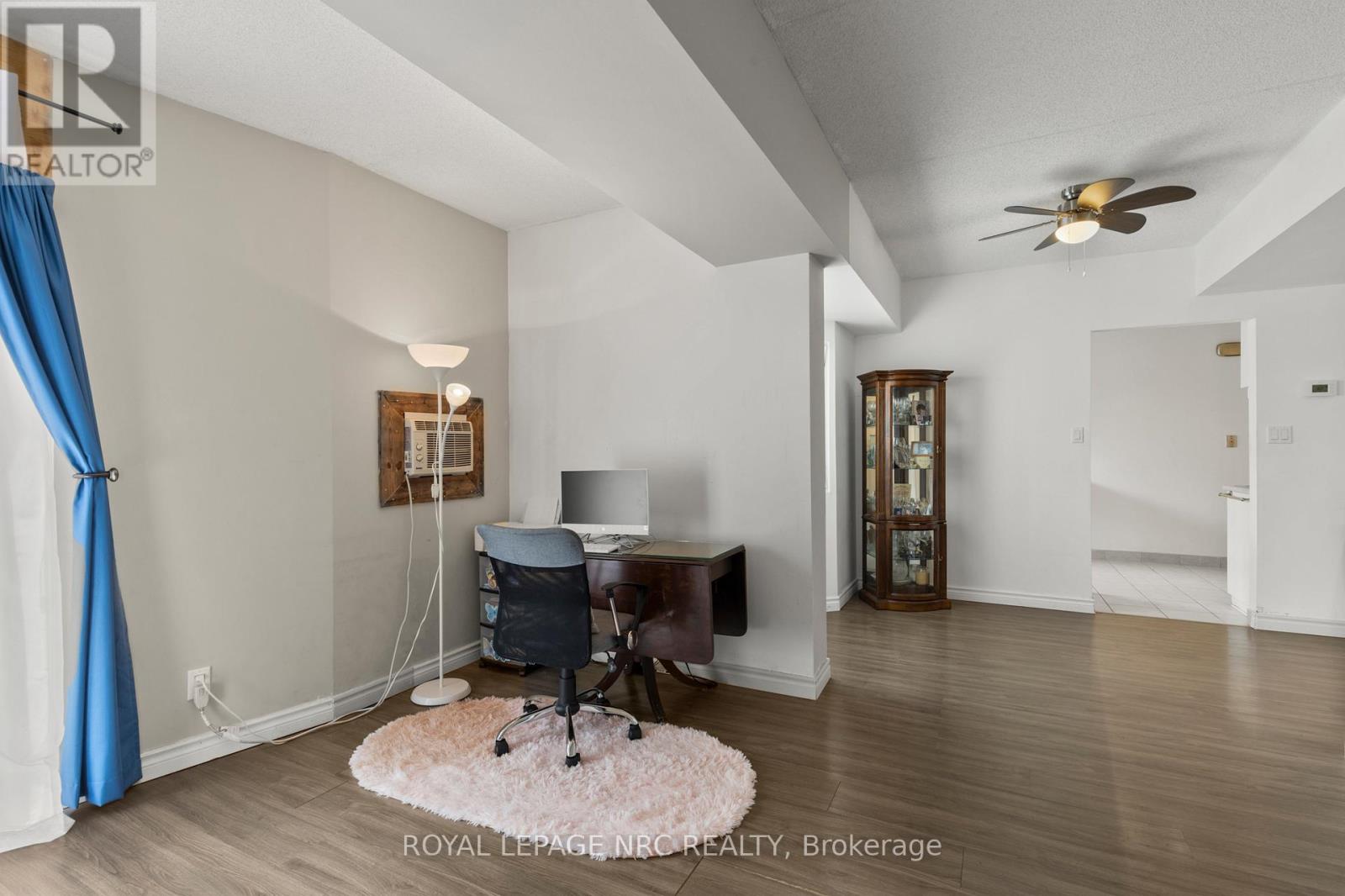 203 - 4872 Valley Way, Niagara Falls (Cherrywood), Ontario  L2E 1W3 - Photo 11 - X12631654