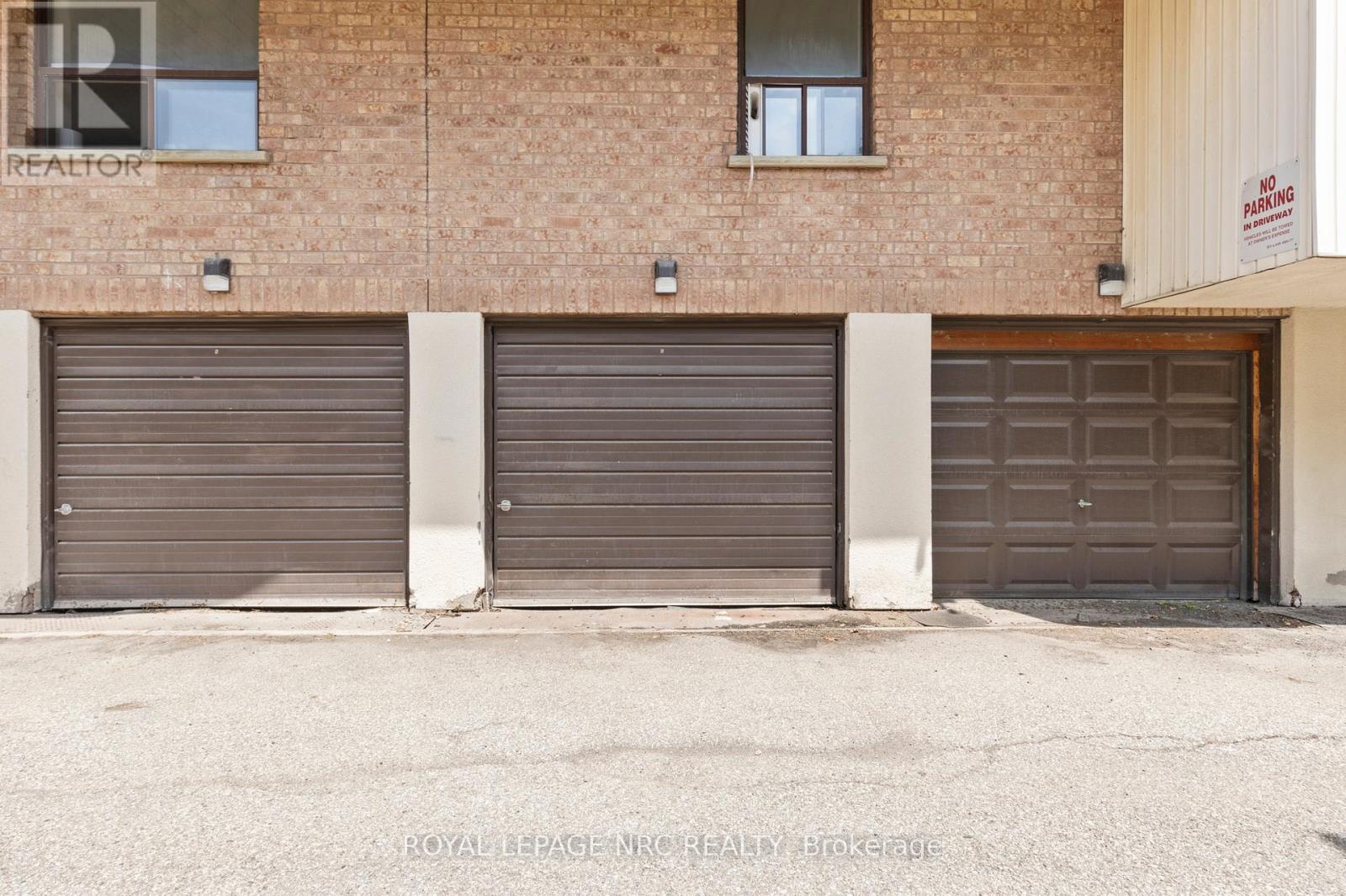 203 - 4872 Valley Way, Niagara Falls (Cherrywood), Ontario  L2E 1W3 - Photo 20 - X12631654