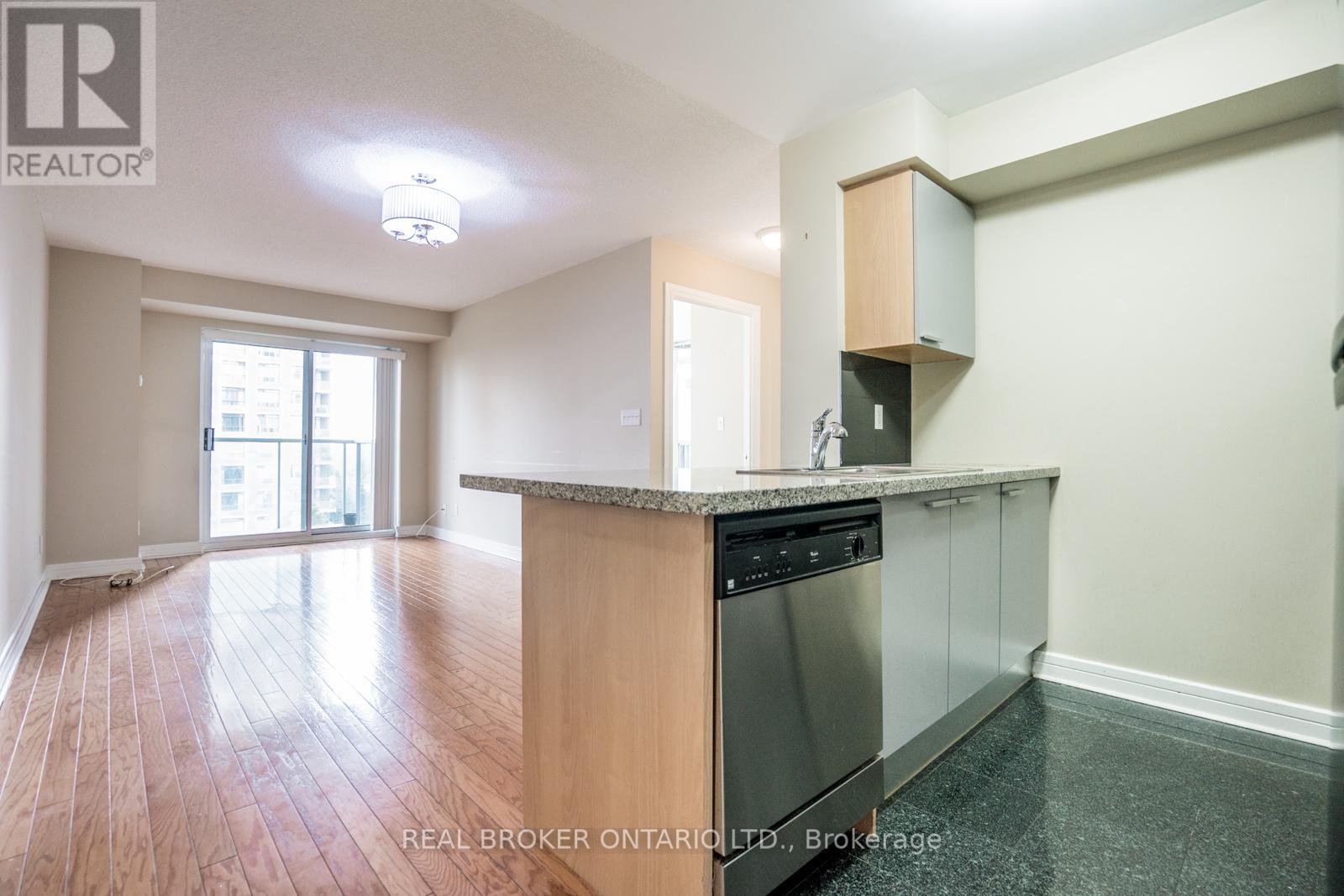 504 - 16 Harrison Garden Boulevard, Toronto, Ontario  M2N 7J6 - Photo 3 - C12631644