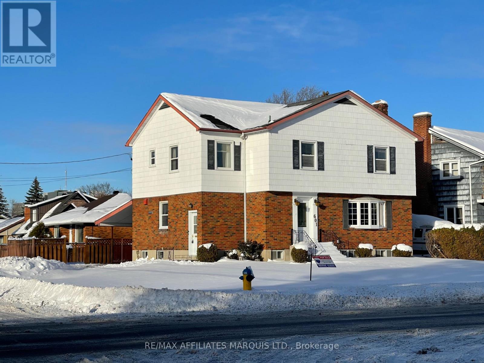 601 FOURTH STREET E, Cornwall, Ontario