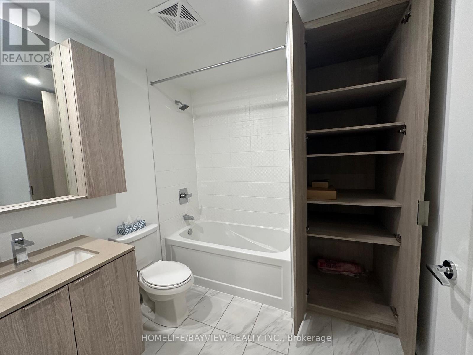 5001 - 70 Annie Craig Drive, Toronto, Ontario  M8V 0G2 - Photo 11 - W12631620