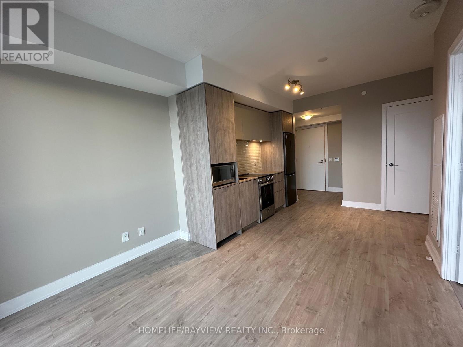 5001 - 70 Annie Craig Drive, Toronto, Ontario  M8V 0G2 - Photo 4 - W12631620