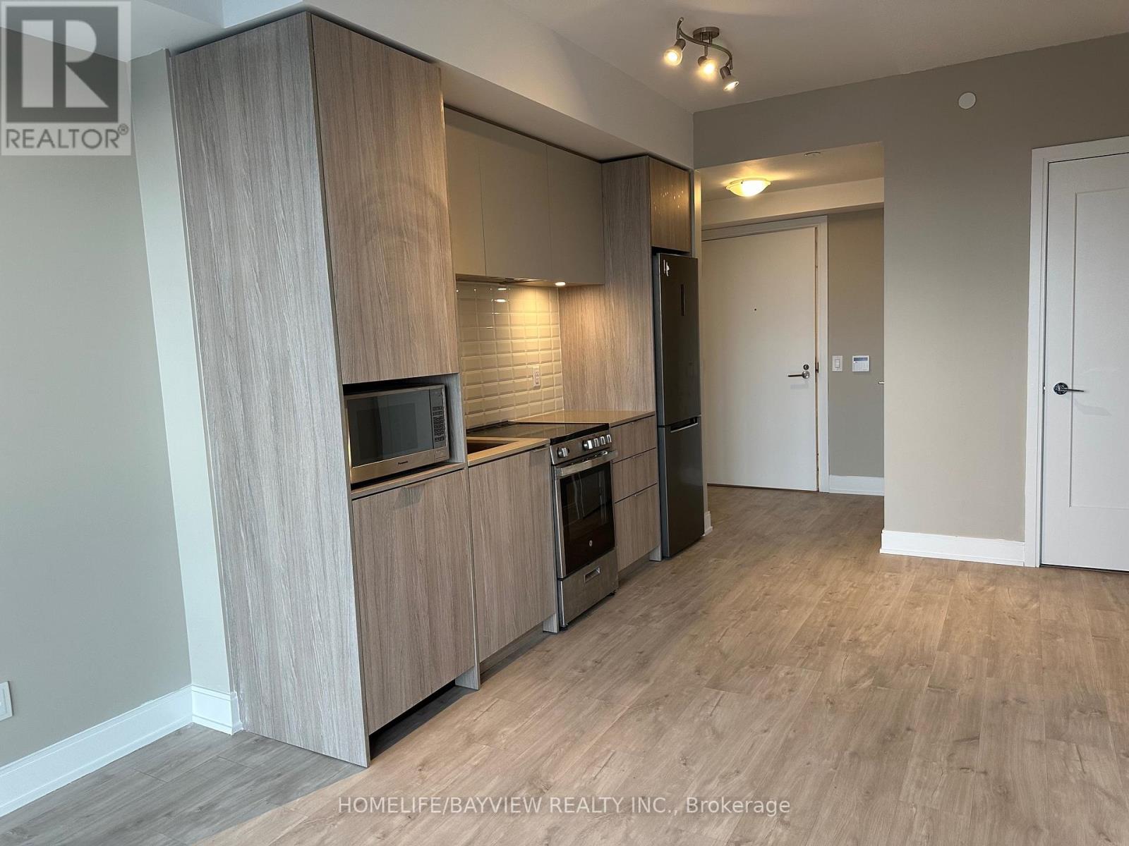 5001 - 70 Annie Craig Drive, Toronto, Ontario  M8V 0G2 - Photo 5 - W12631620