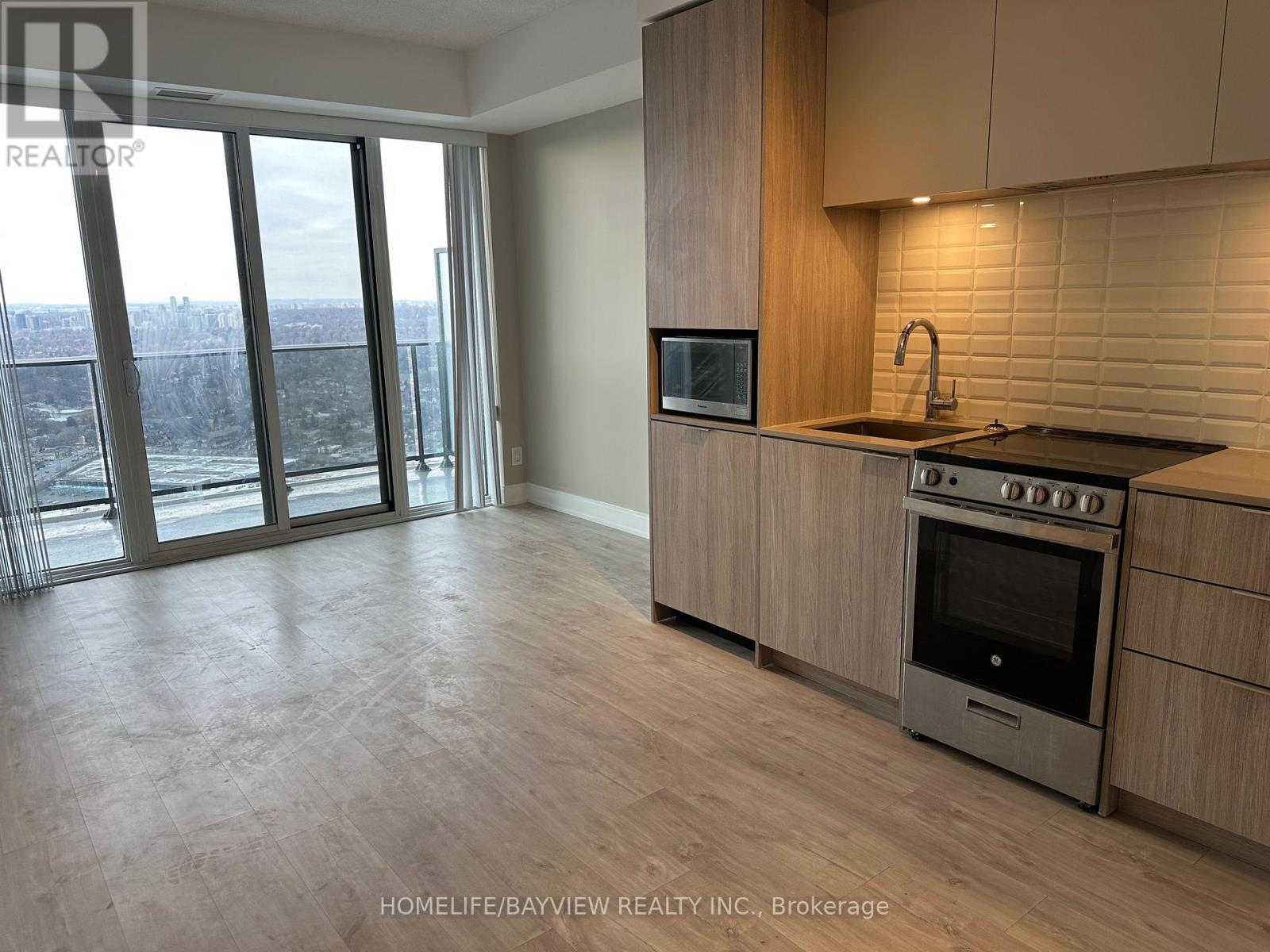 5001 - 70 Annie Craig Drive, Toronto, Ontario  M8V 0G2 - Photo 6 - W12631620