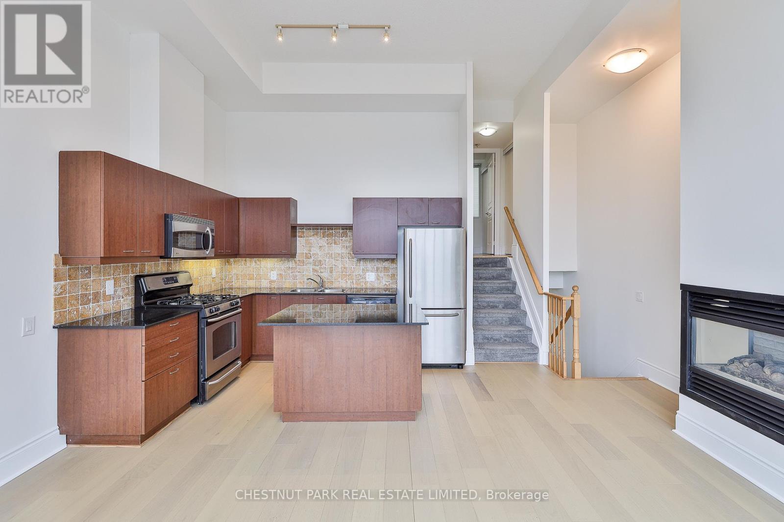 411 - 437 Roncesvalles Avenue, Toronto, Ontario  M6R 3B9 - Photo 22 - W12631640