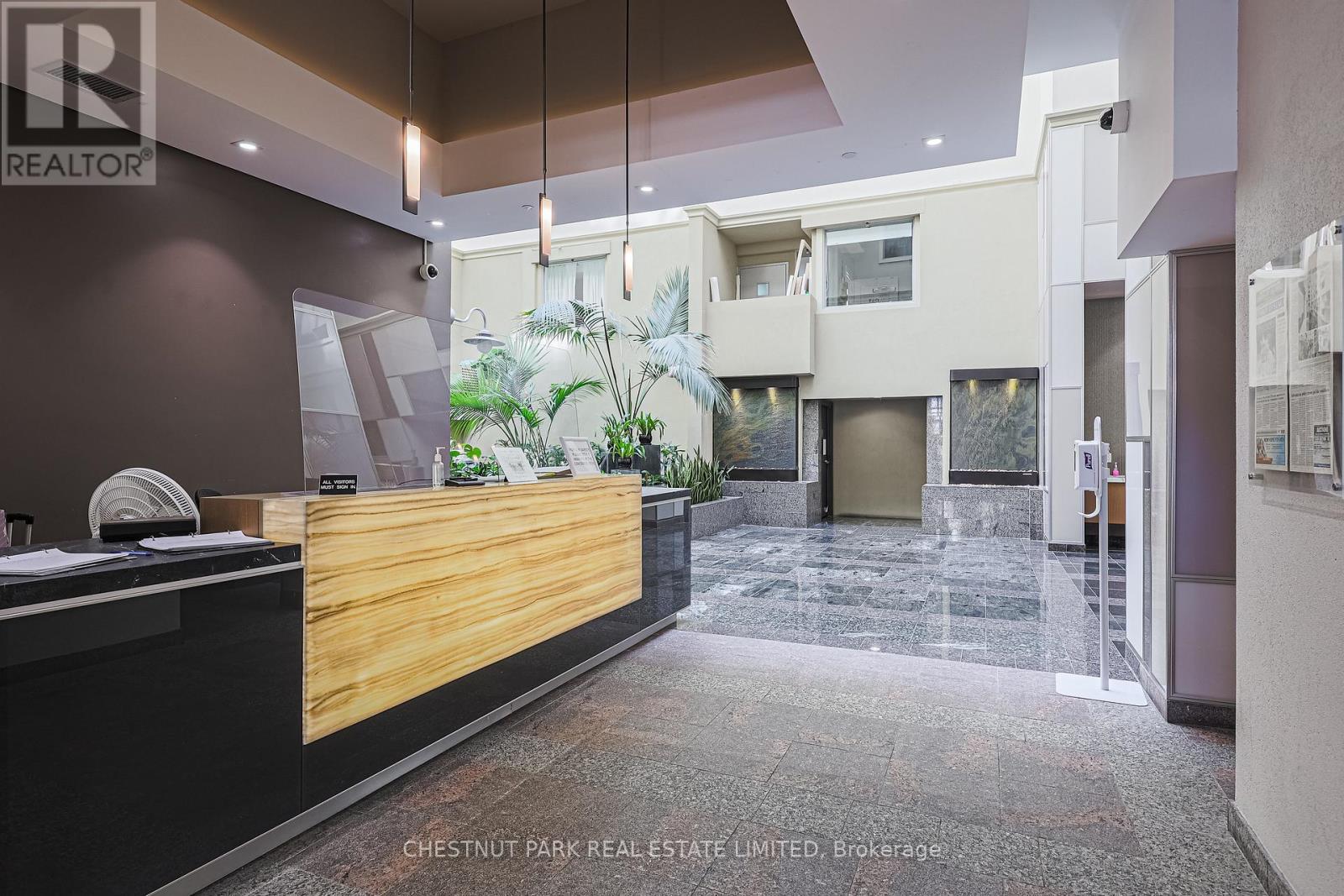 411 - 437 Roncesvalles Avenue, Toronto, Ontario  M6R 3B9 - Photo 3 - W12631640