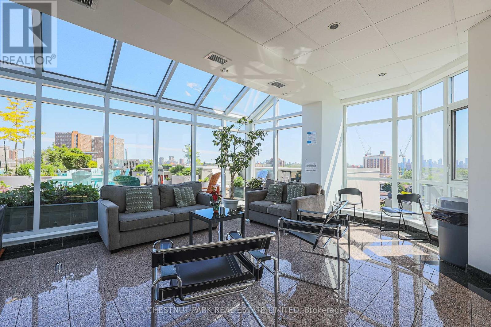 411 - 437 Roncesvalles Avenue, Toronto, Ontario  M6R 3B9 - Photo 31 - W12631640