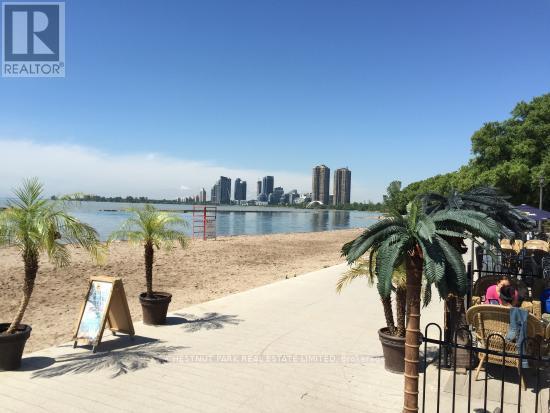 411 - 437 Roncesvalles Avenue, Toronto, Ontario  M6R 3B9 - Photo 45 - W12631640