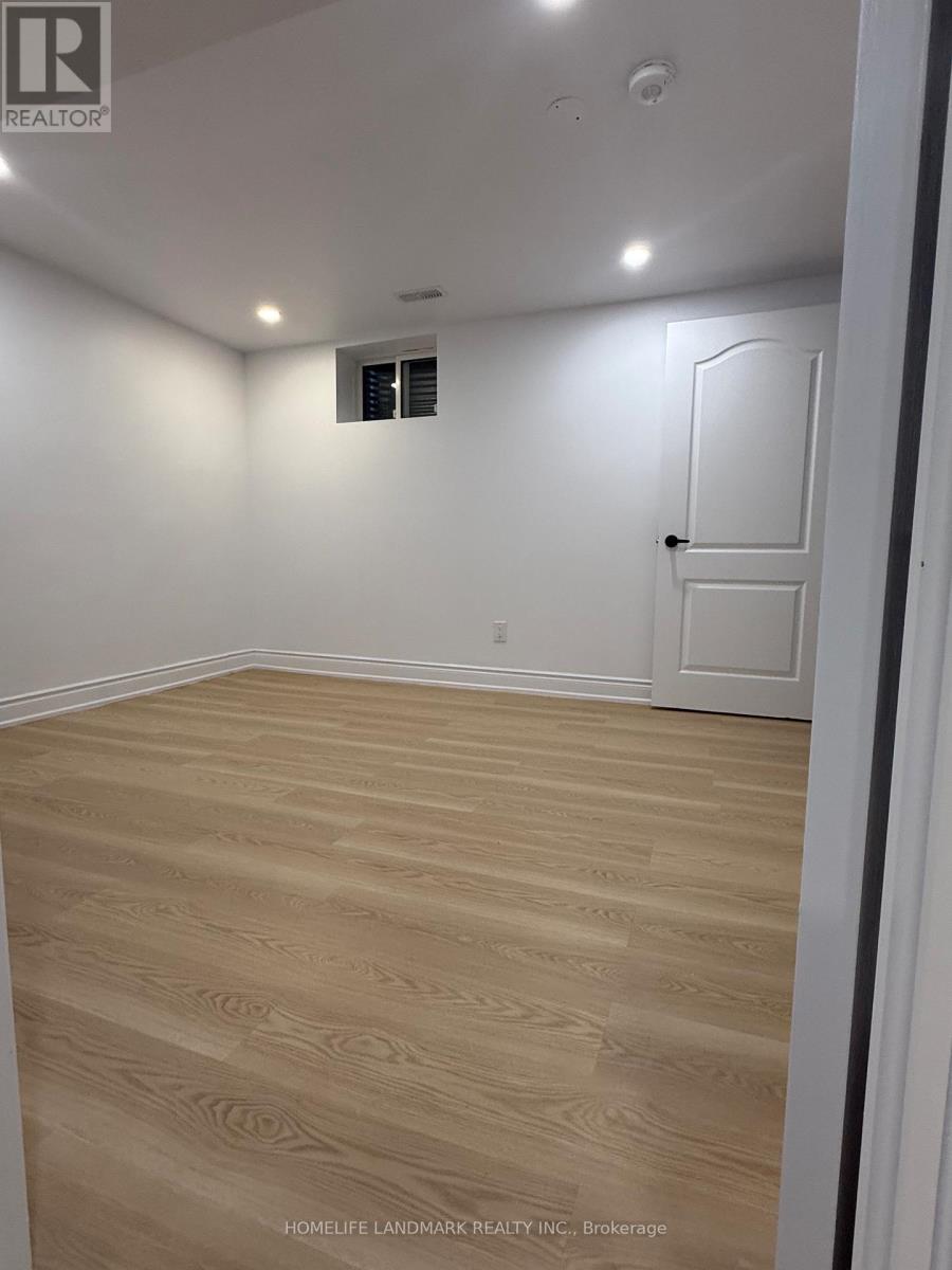 Basement - 3145 Cantelon Crescent, Mississauga, Ontario  L5N 3J7 - Photo 7 - W12631650