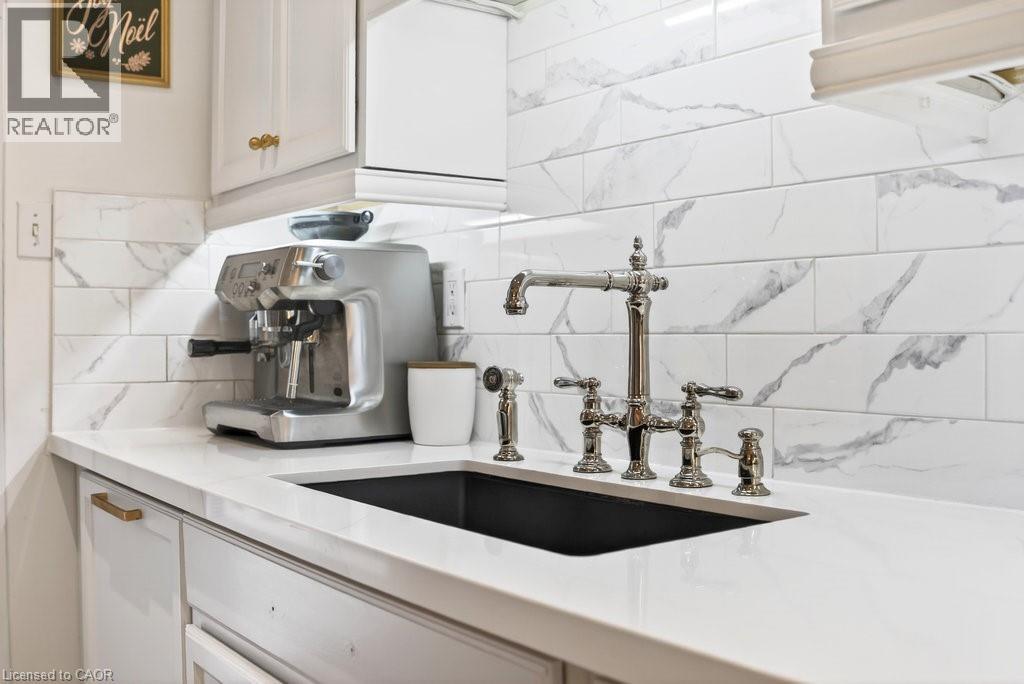 16 Forestgate Drive, Hamilton, Ontario  L9C 6A3 - Photo 24 - 40793644