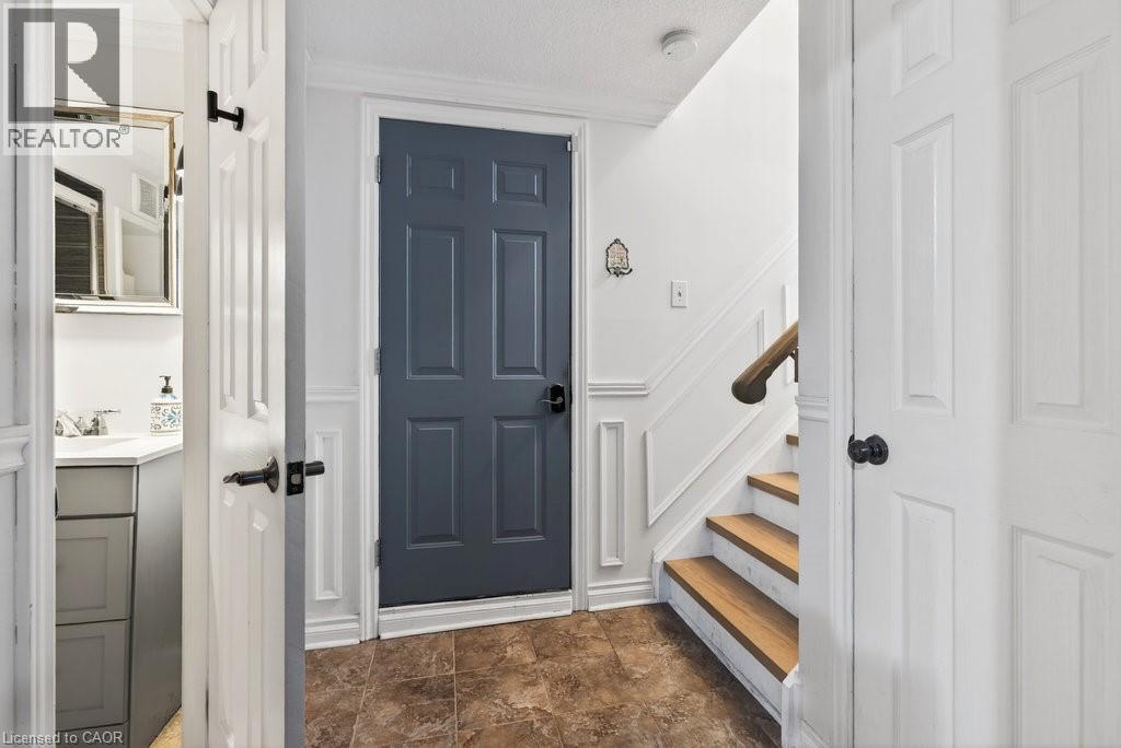 16 Forestgate Drive, Hamilton, Ontario  L9C 6A3 - Photo 36 - 40793644