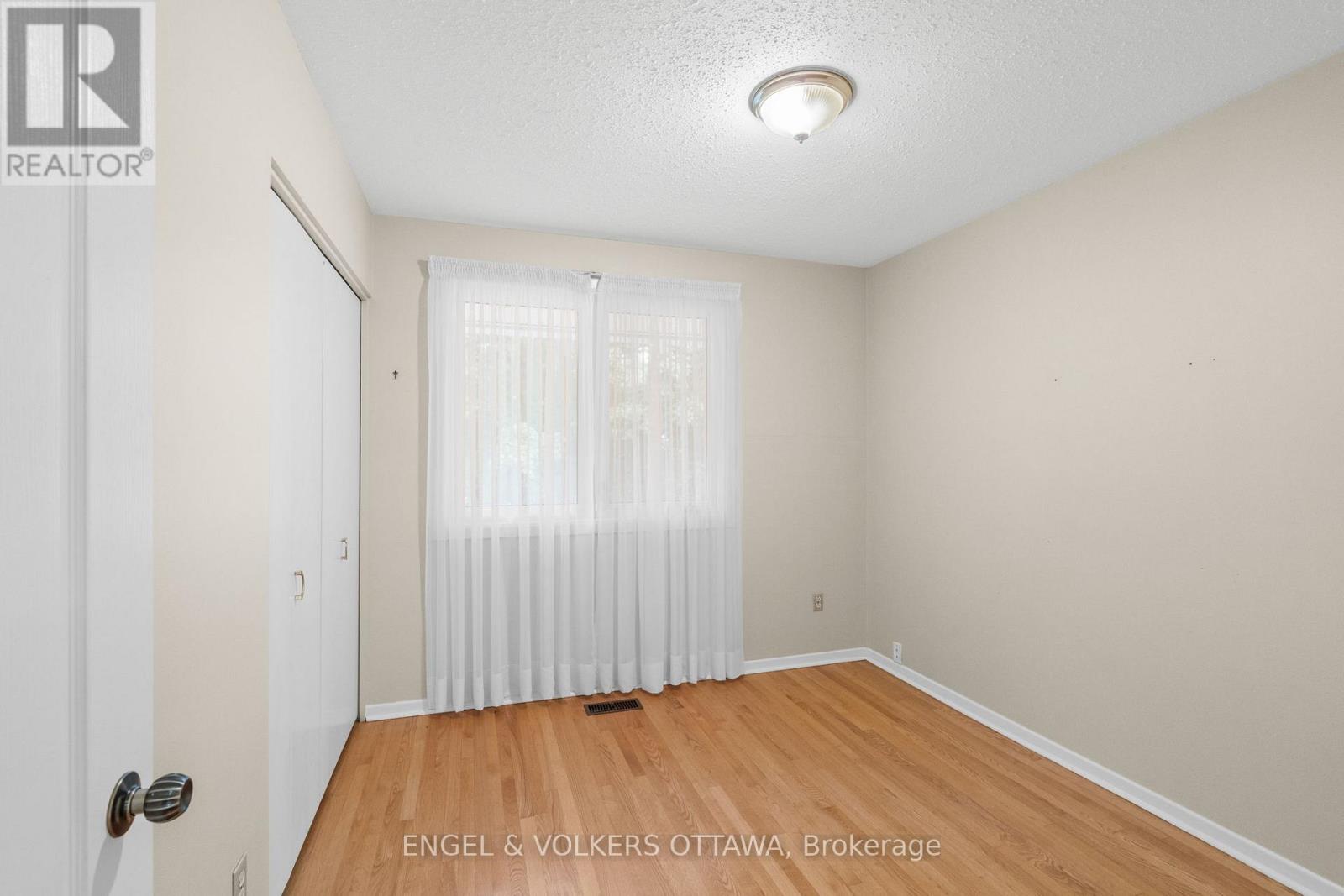 3348 Kodiak Street, Ottawa, Ontario  K1V 7S8 - Photo 29 - X12631662