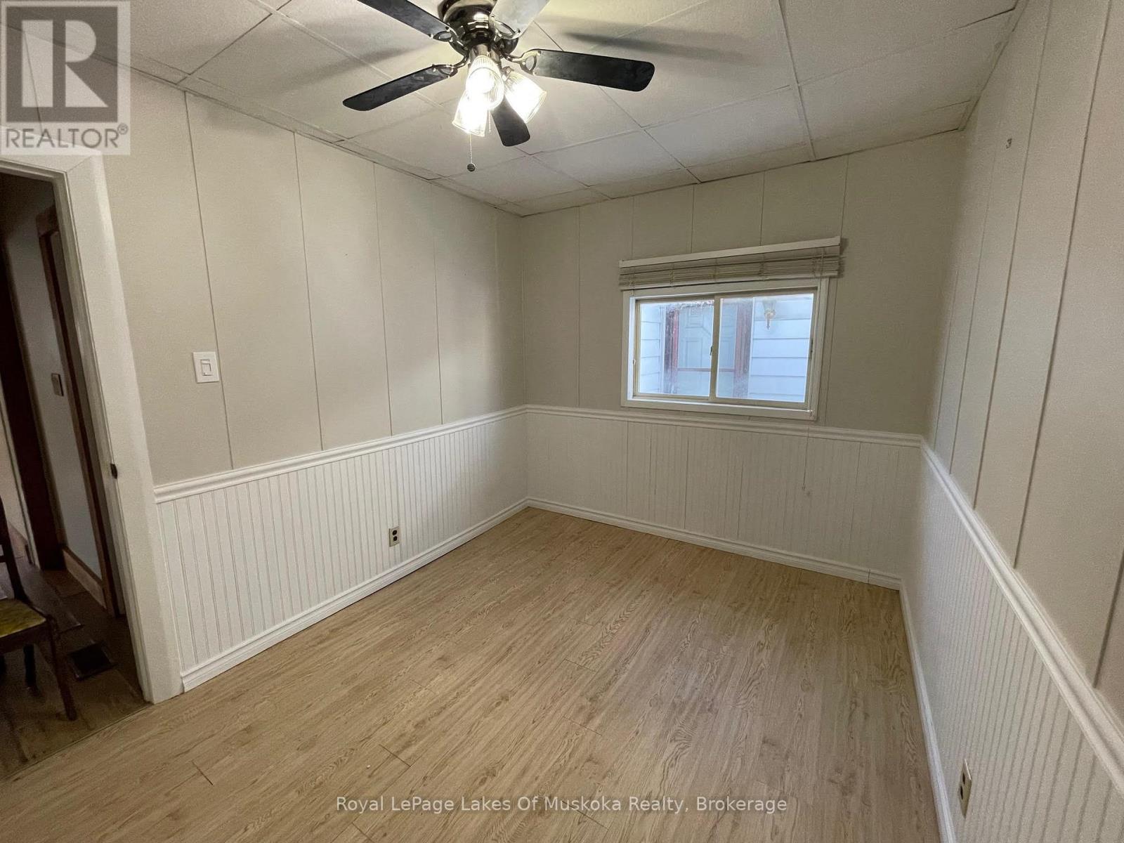 560 John Street N, Gravenhurst, Ontario P1P 1G2 - Photo 5 - X12630564