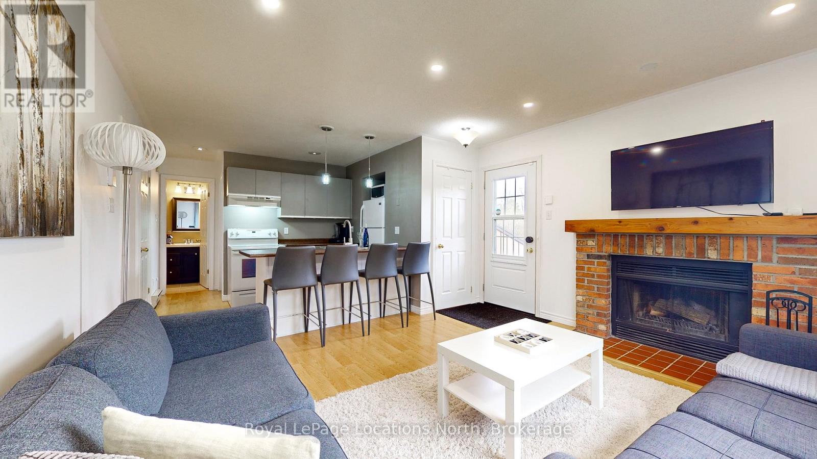 101 - 23 DAWSON DRIVE, collingwood, Ontario