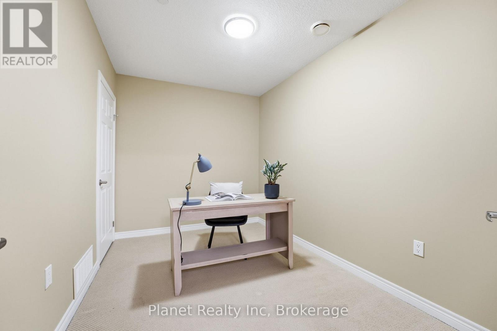 C305 - 65 Bayberry Drive, Guelph (Village By The Arboretum), Ontario  N1G 5K8 - Photo 8 - X12631664