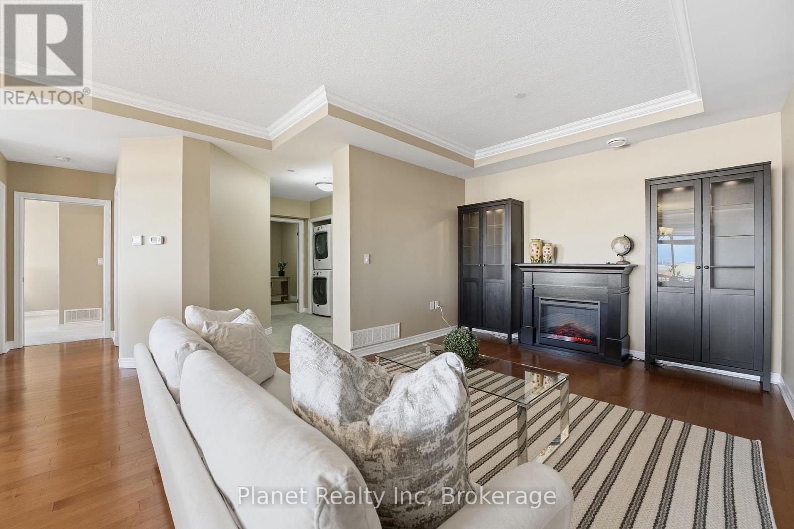 C305 - 65 Bayberry Drive, Guelph (Village By The Arboretum), Ontario  N1G 5K8 - Photo 2 - X12631664