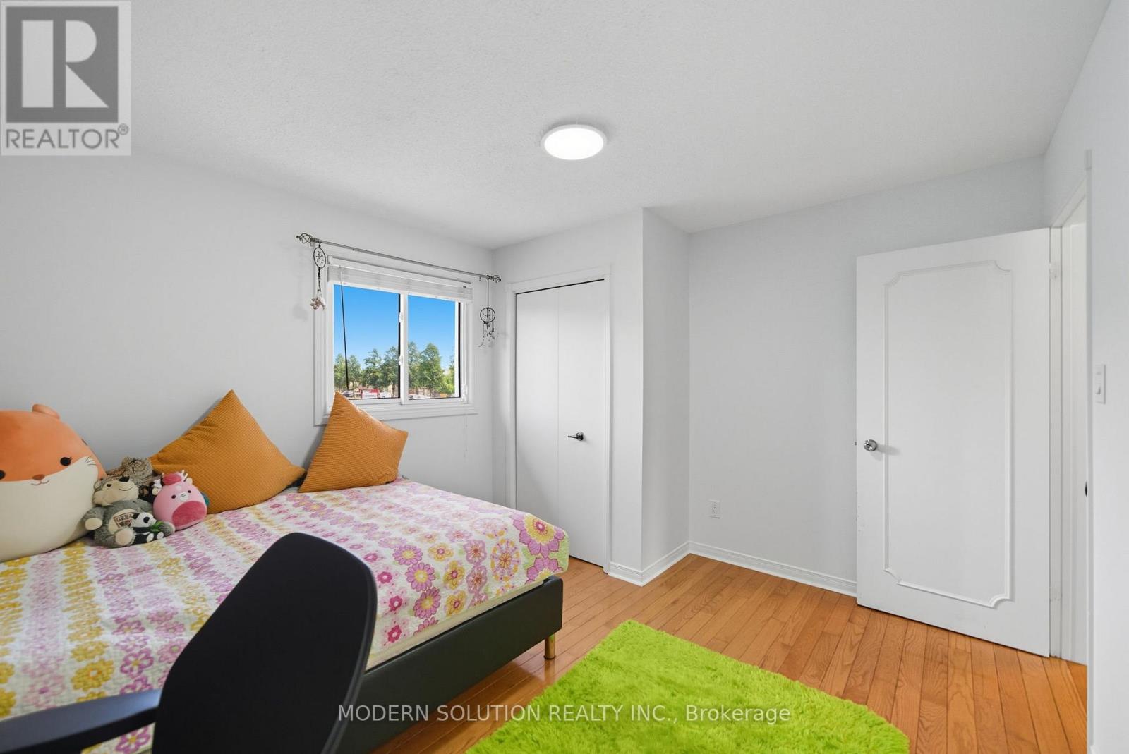 5 Woodlawn Court, Whitby, Ontario  L1N 6R4 - Photo 21 - E12631670