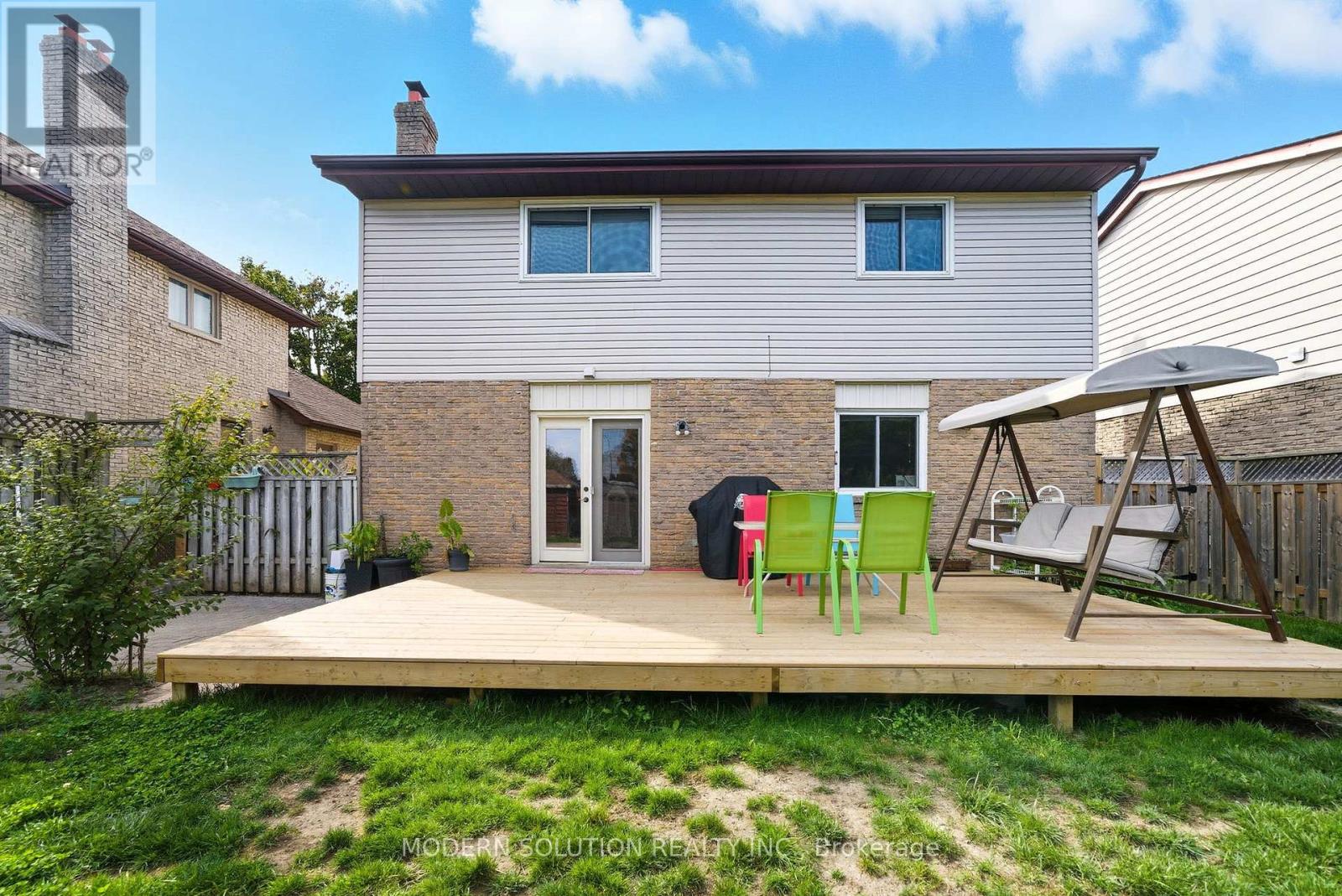 5 Woodlawn Court, Whitby, Ontario  L1N 6R4 - Photo 36 - E12631670