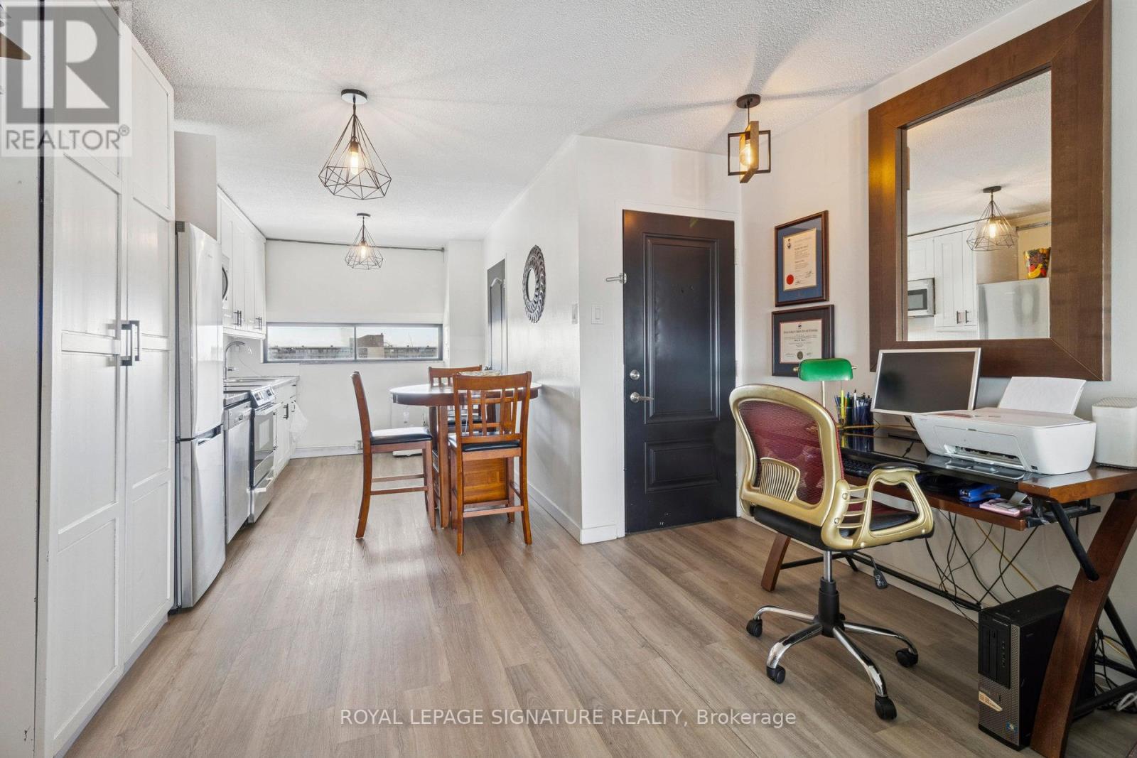 720 - 4645 Jane Street, Toronto, Ontario  M3N 2K9 - Photo 13 - W12616976