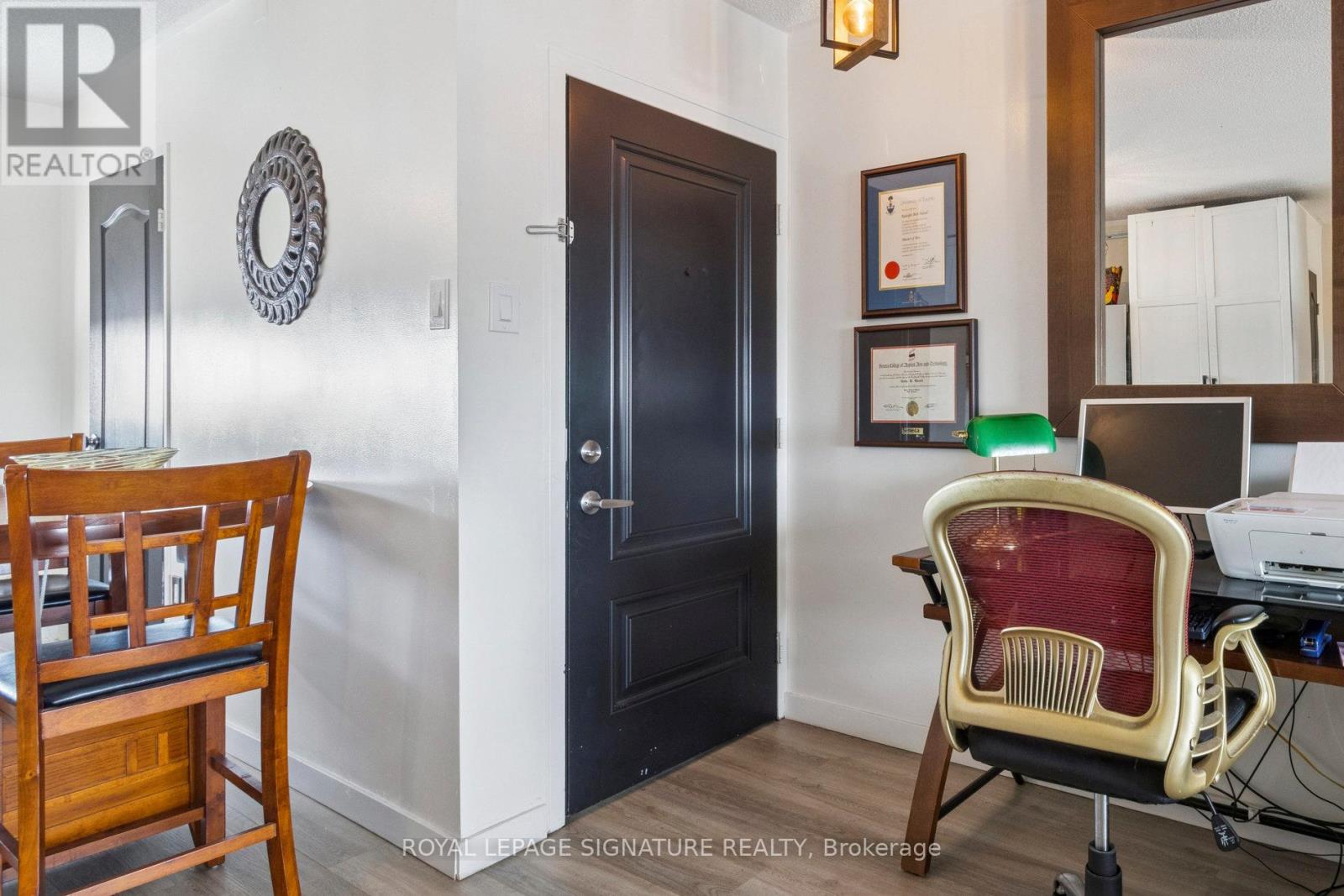 720 - 4645 Jane Street, Toronto, Ontario  M3N 2K9 - Photo 14 - W12616976