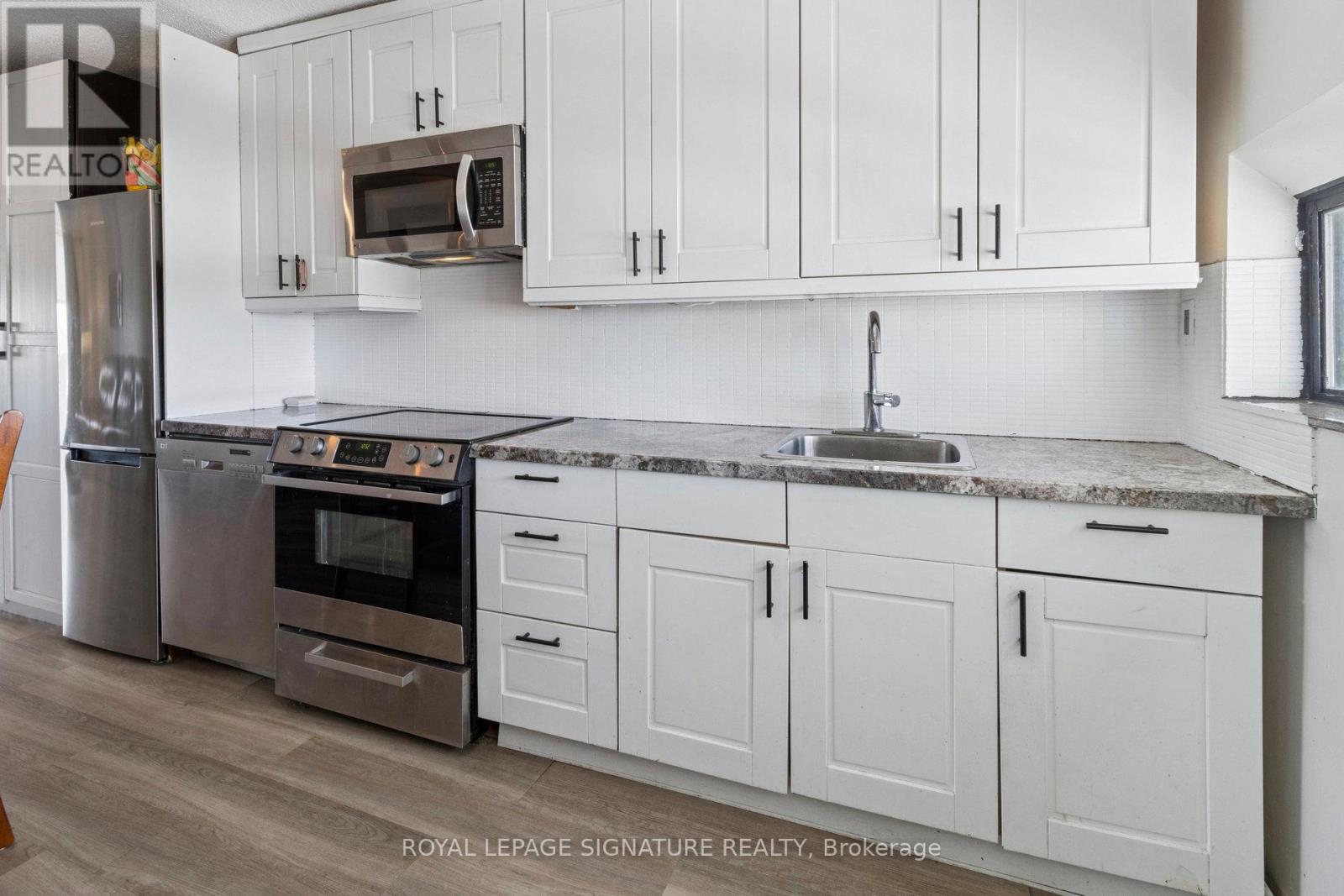 720 - 4645 Jane Street, Toronto, Ontario  M3N 2K9 - Photo 26 - W12616976