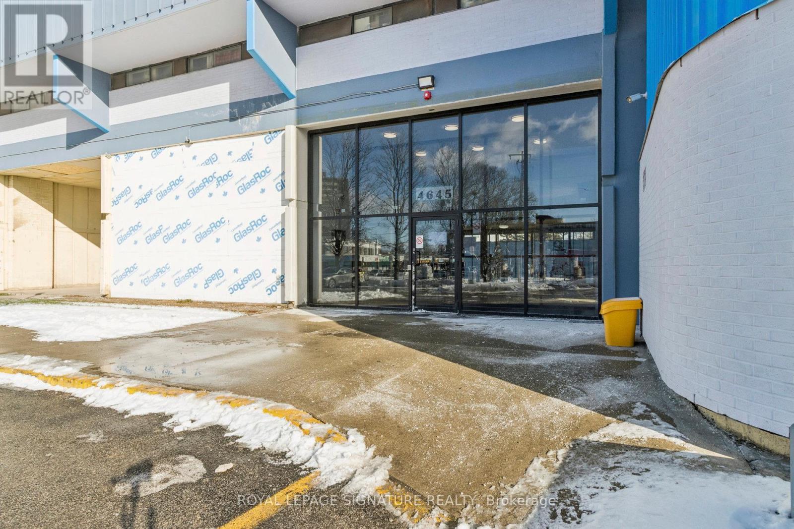 720 - 4645 Jane Street, Toronto, Ontario  M3N 2K9 - Photo 6 - W12616976