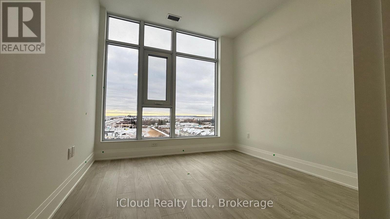 Ph114 - 412 Silver Maple Road, Oakville, Ontario  L6H 7X8 - Photo 16 - W12631678