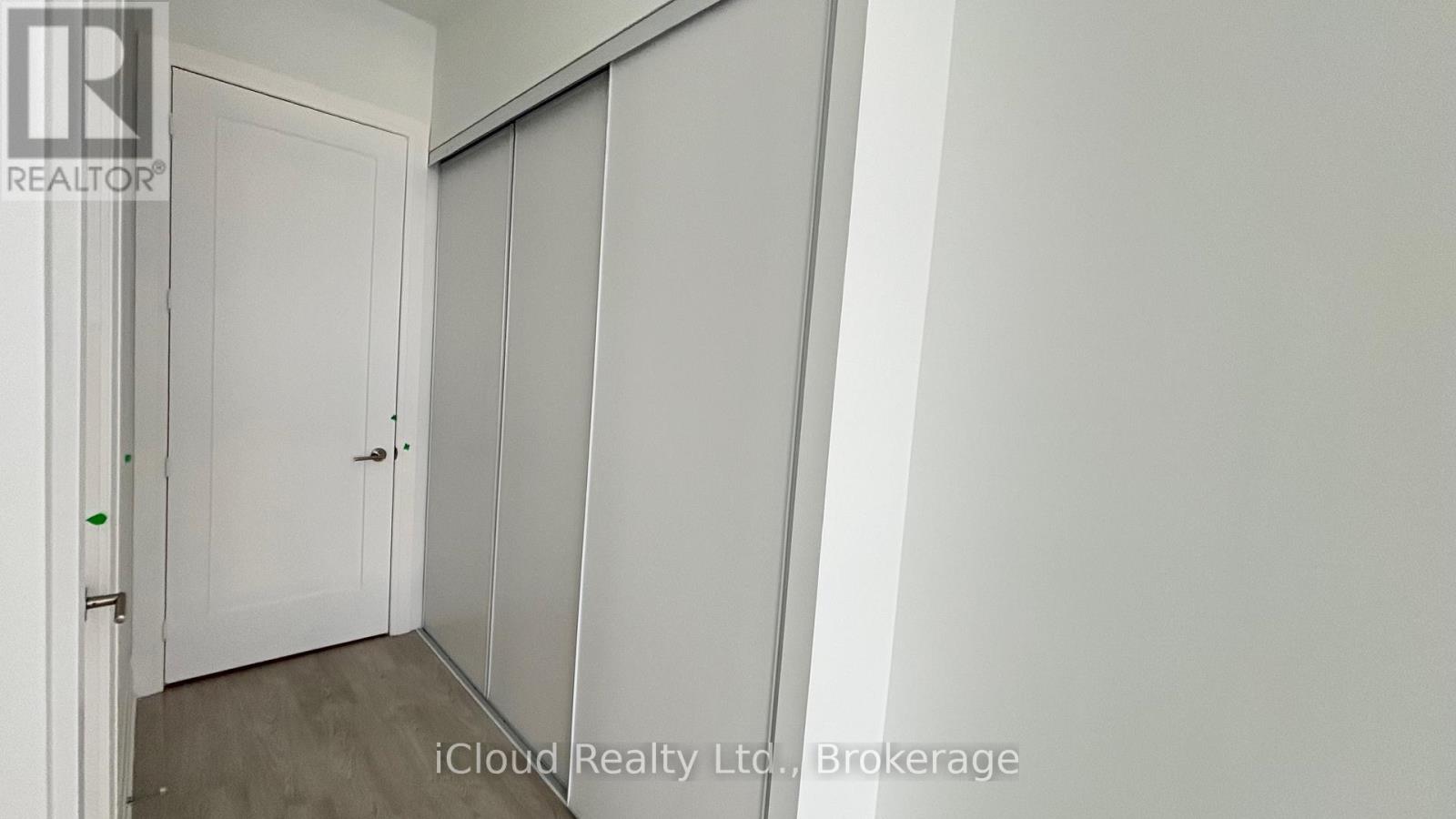 Ph114 - 412 Silver Maple Road, Oakville, Ontario  L6H 7X8 - Photo 19 - W12631678