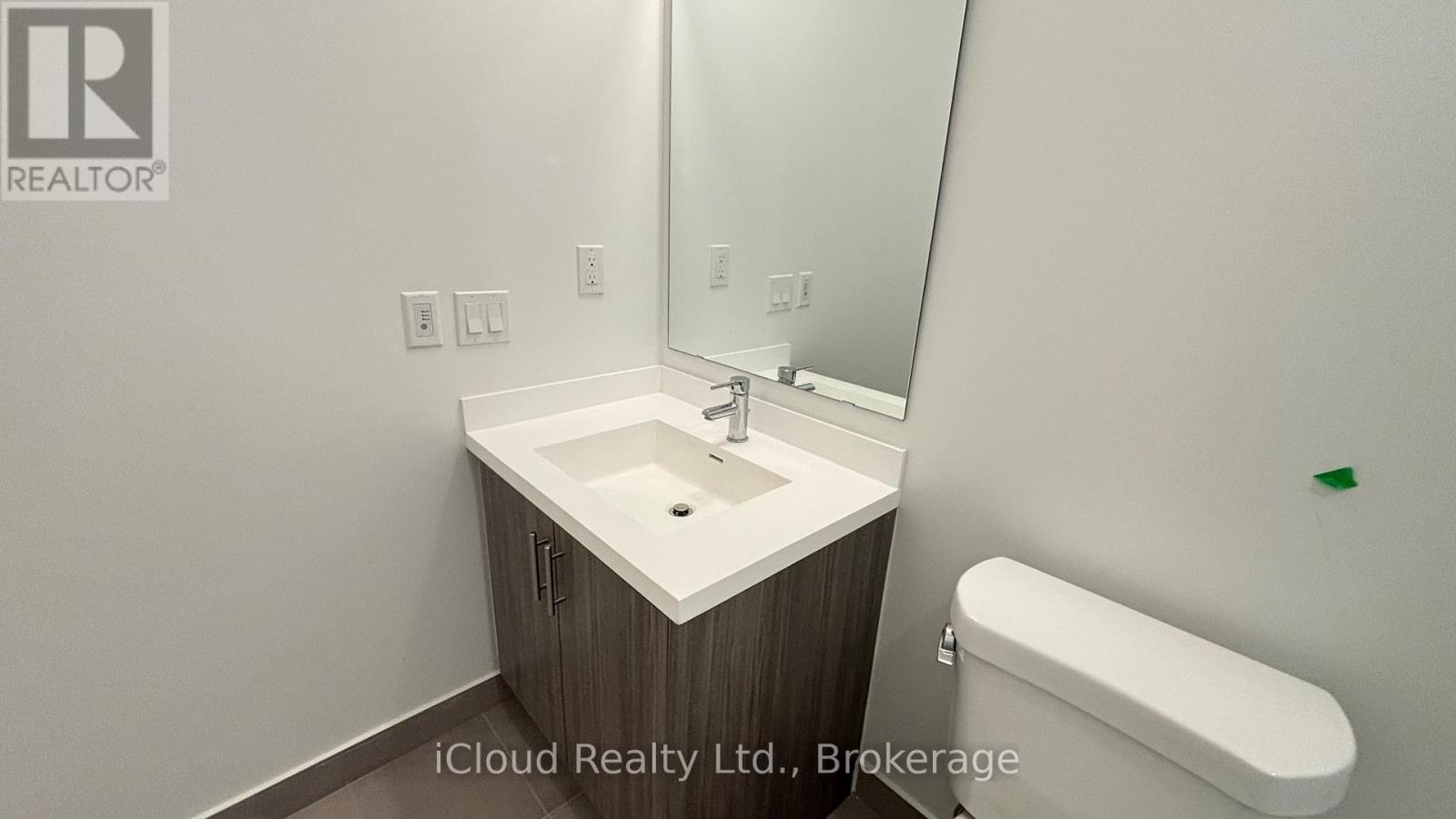 Ph114 - 412 Silver Maple Road, Oakville, Ontario  L6H 7X8 - Photo 22 - W12631678