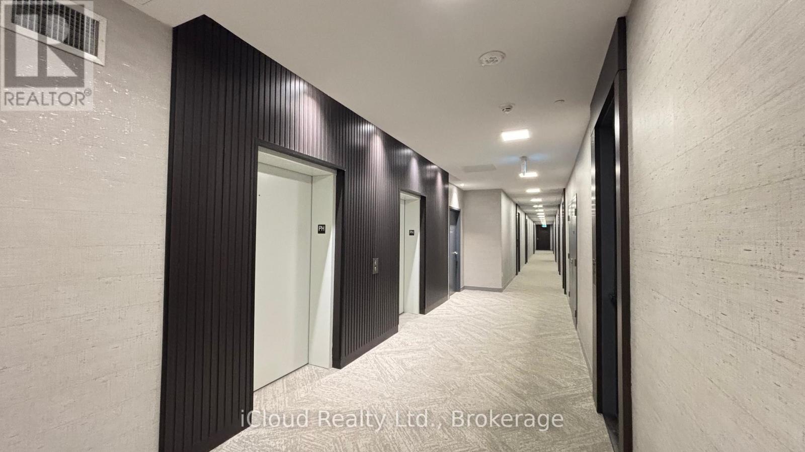 Ph114 - 412 Silver Maple Road, Oakville, Ontario  L6H 7X8 - Photo 4 - W12631678